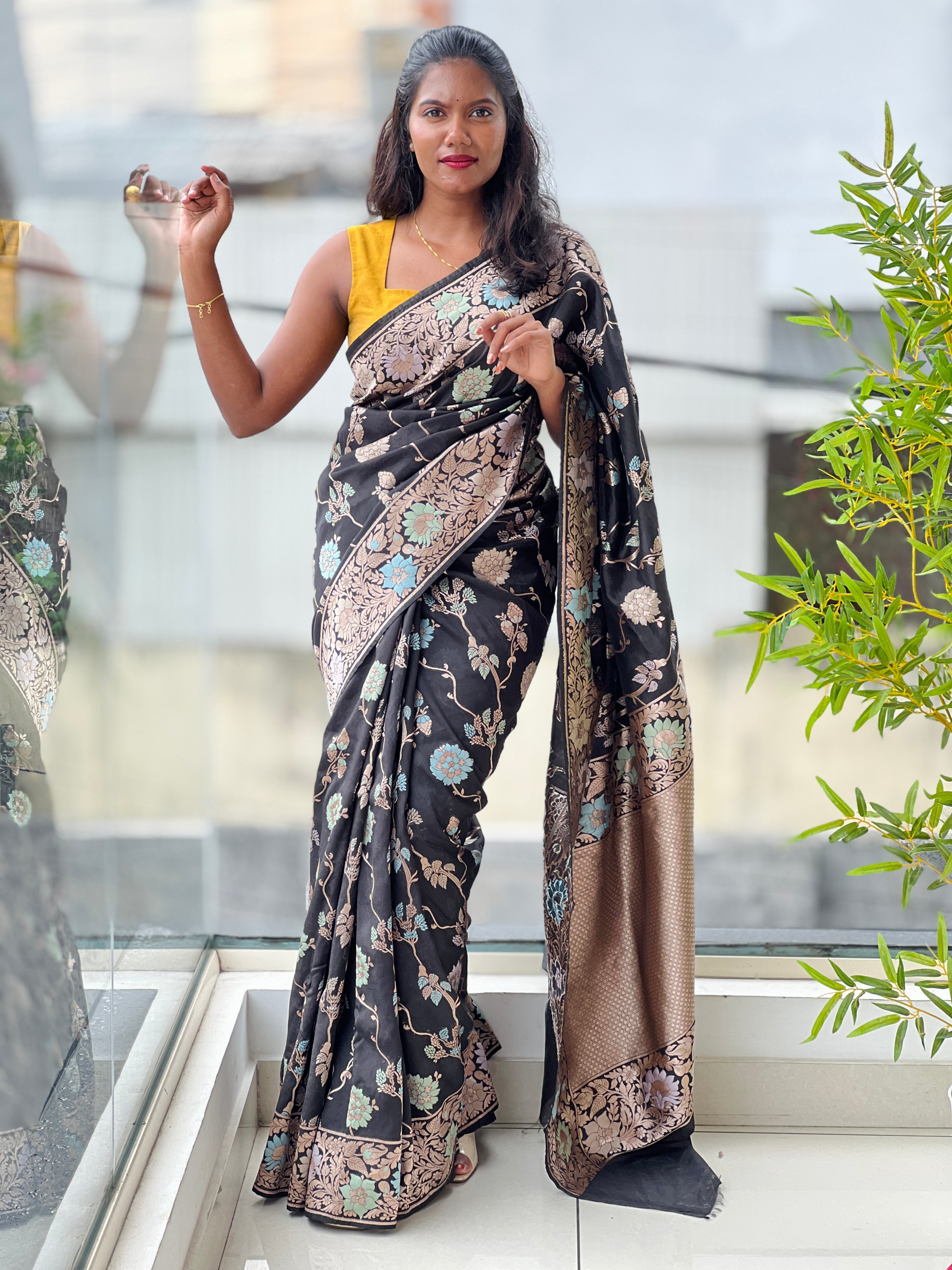 Check Weave Banarasi StyleOrganza Saree | NN498