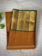 Diamond Patterned Handloom Kanchipuram Saree | OM141