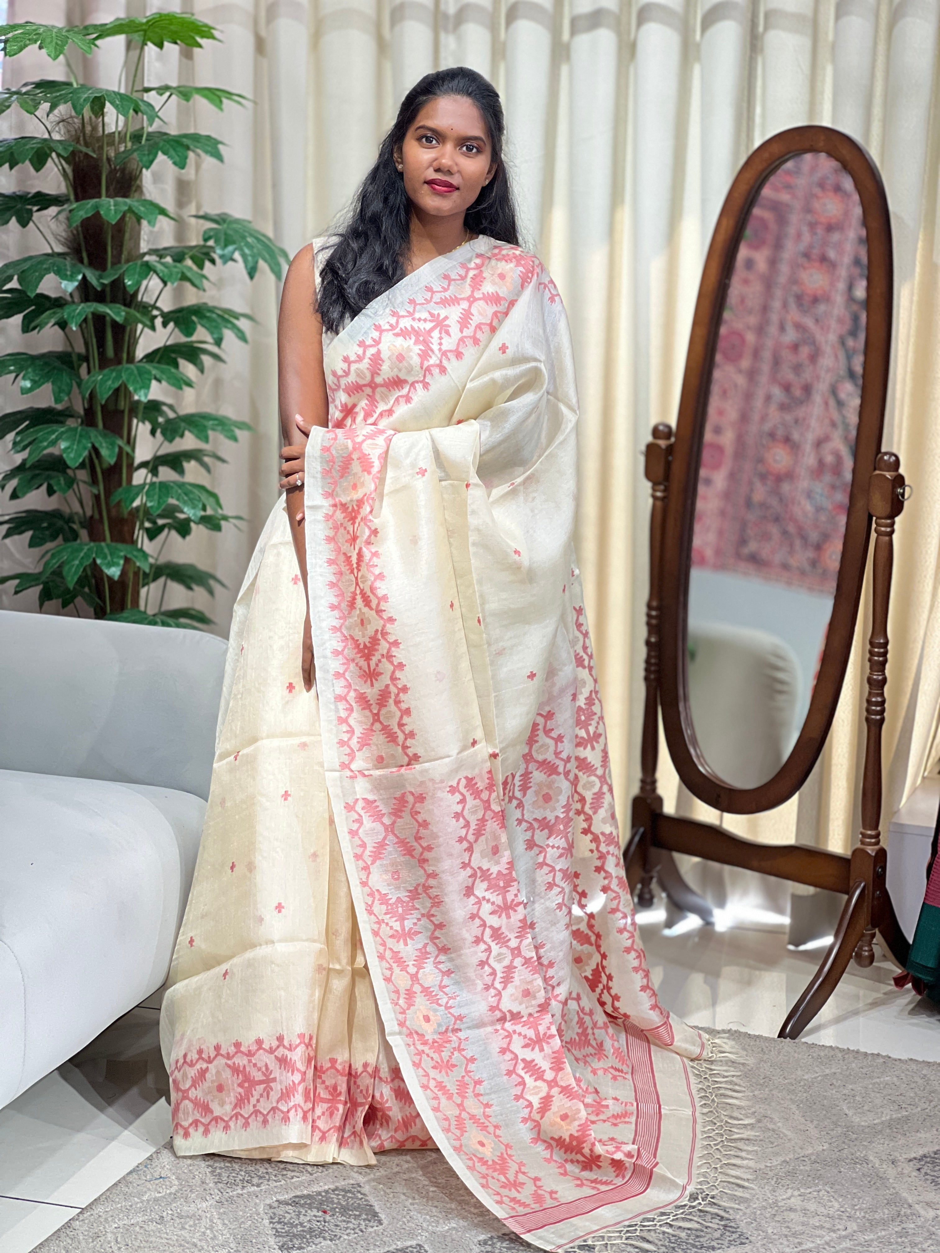 Jamdani Weaved Pure Tussar Saree | AYD282