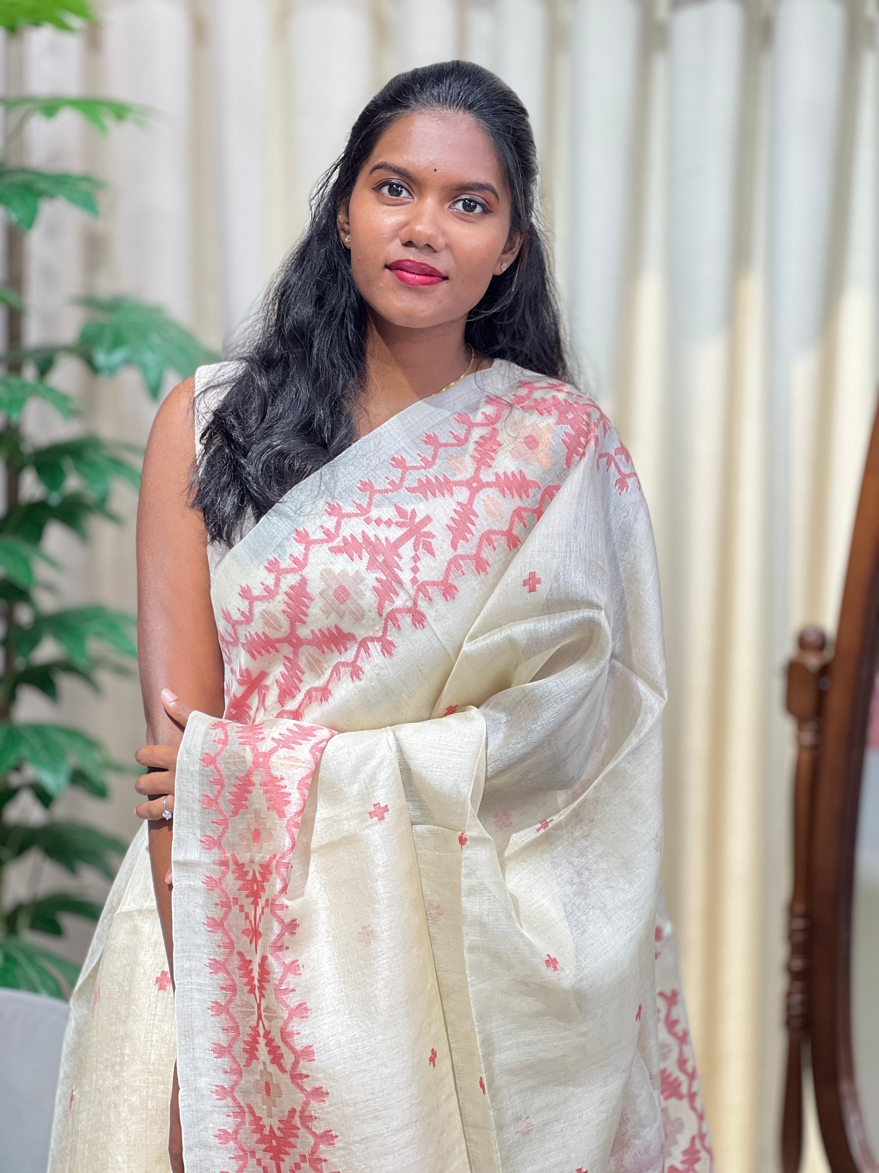 Jamdani Weaved Pure Tussar Saree | AYD282