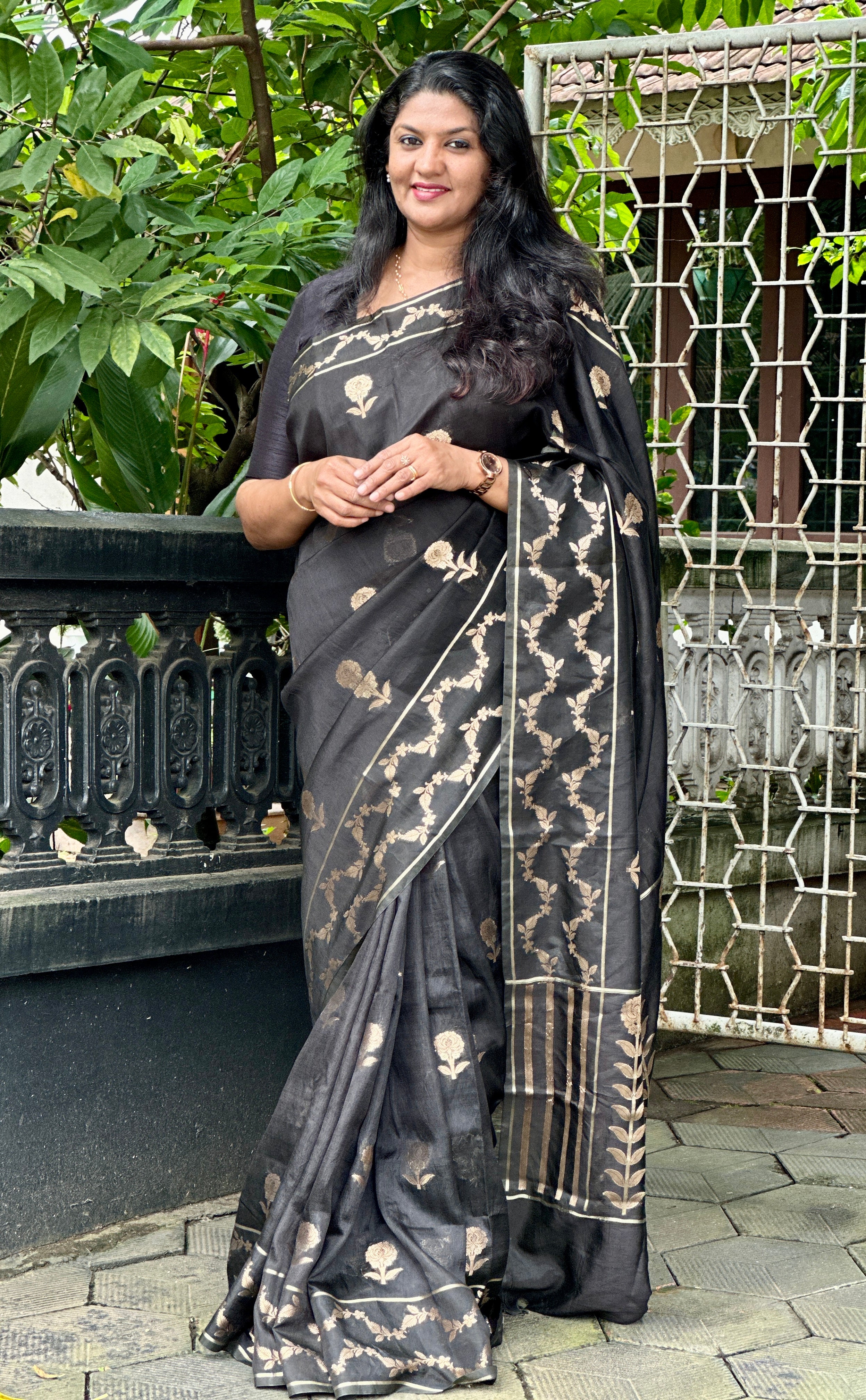 Banarasi Weaving Pattern Semi Silk Saree | NN257