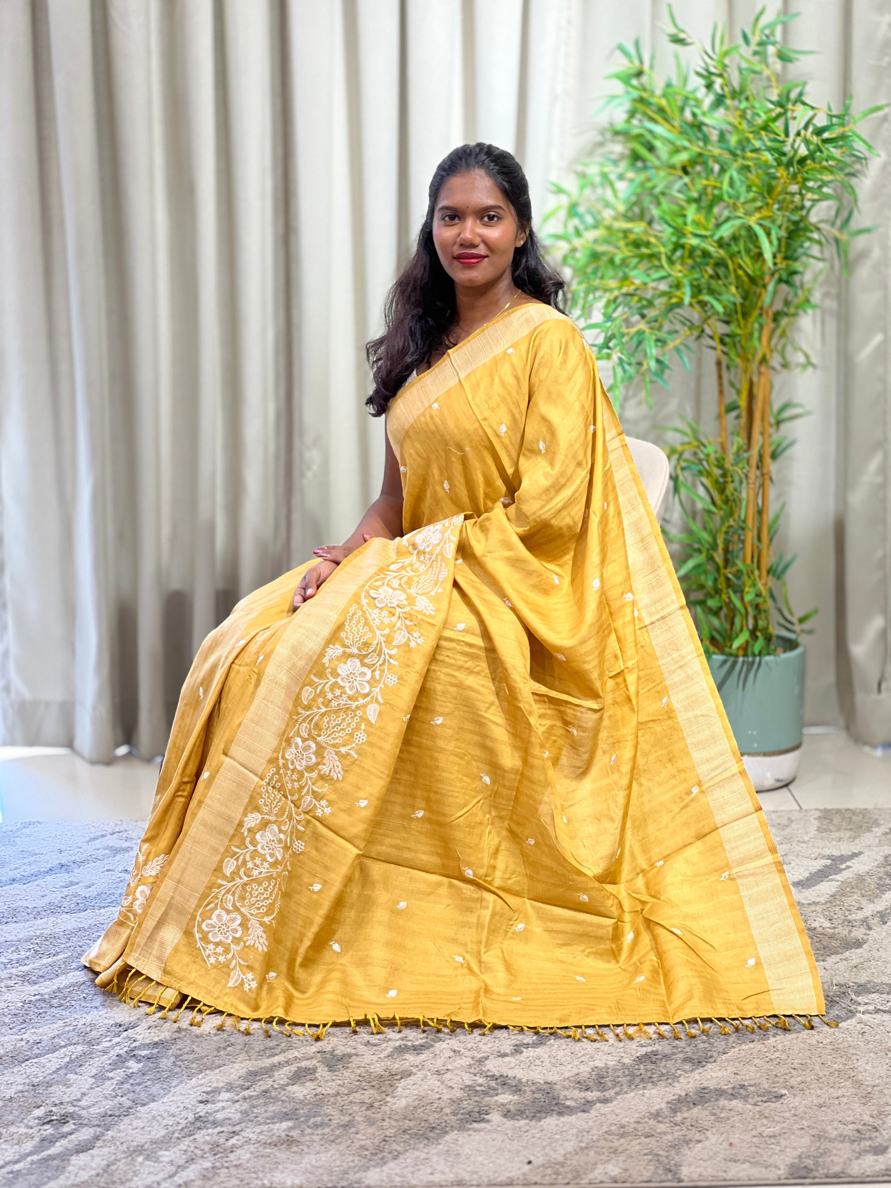 Buta Woven Embroidered Tussar Saree | SUN824