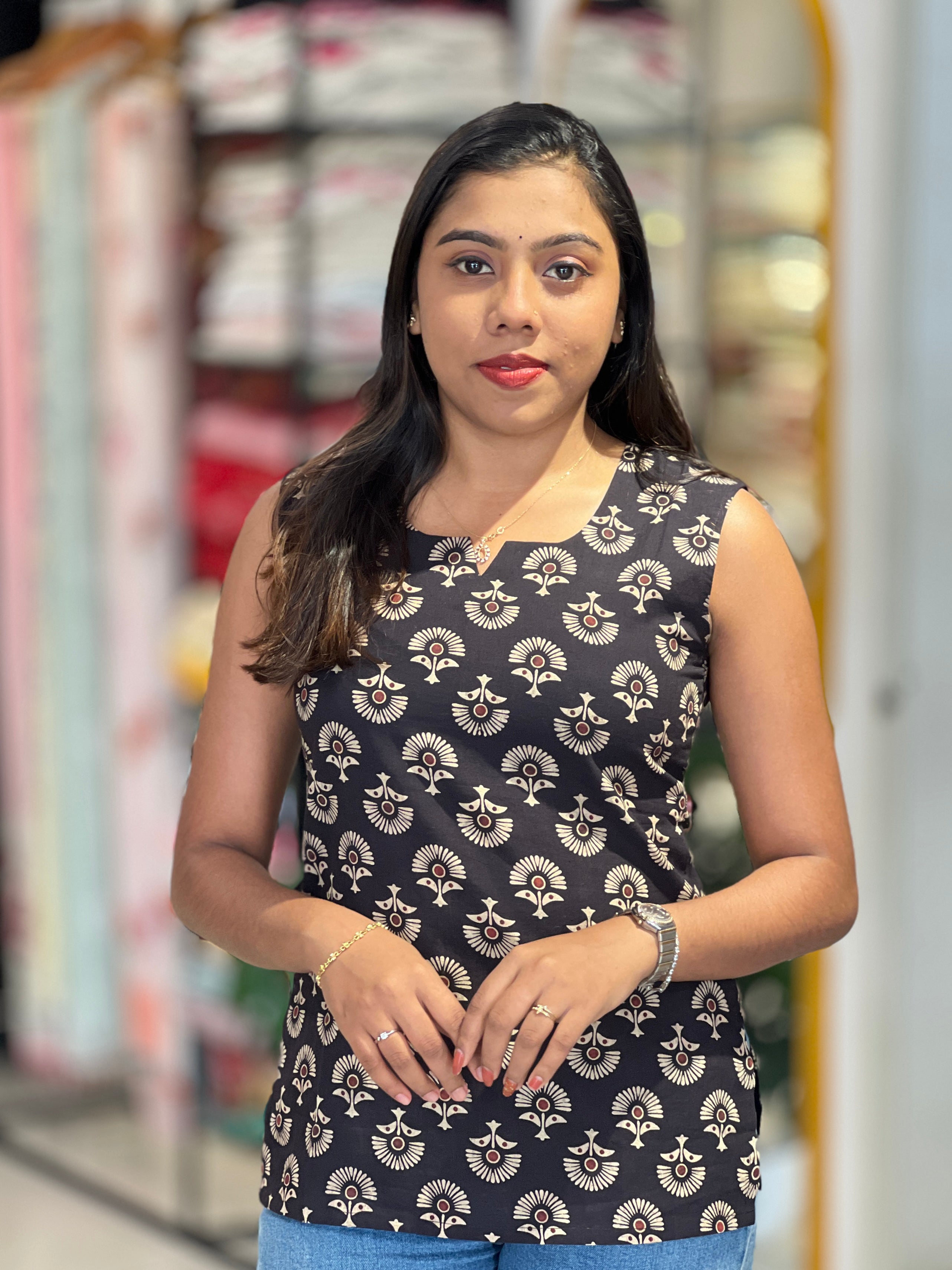 Print Detailed Cotton Short Kurta | DNT924