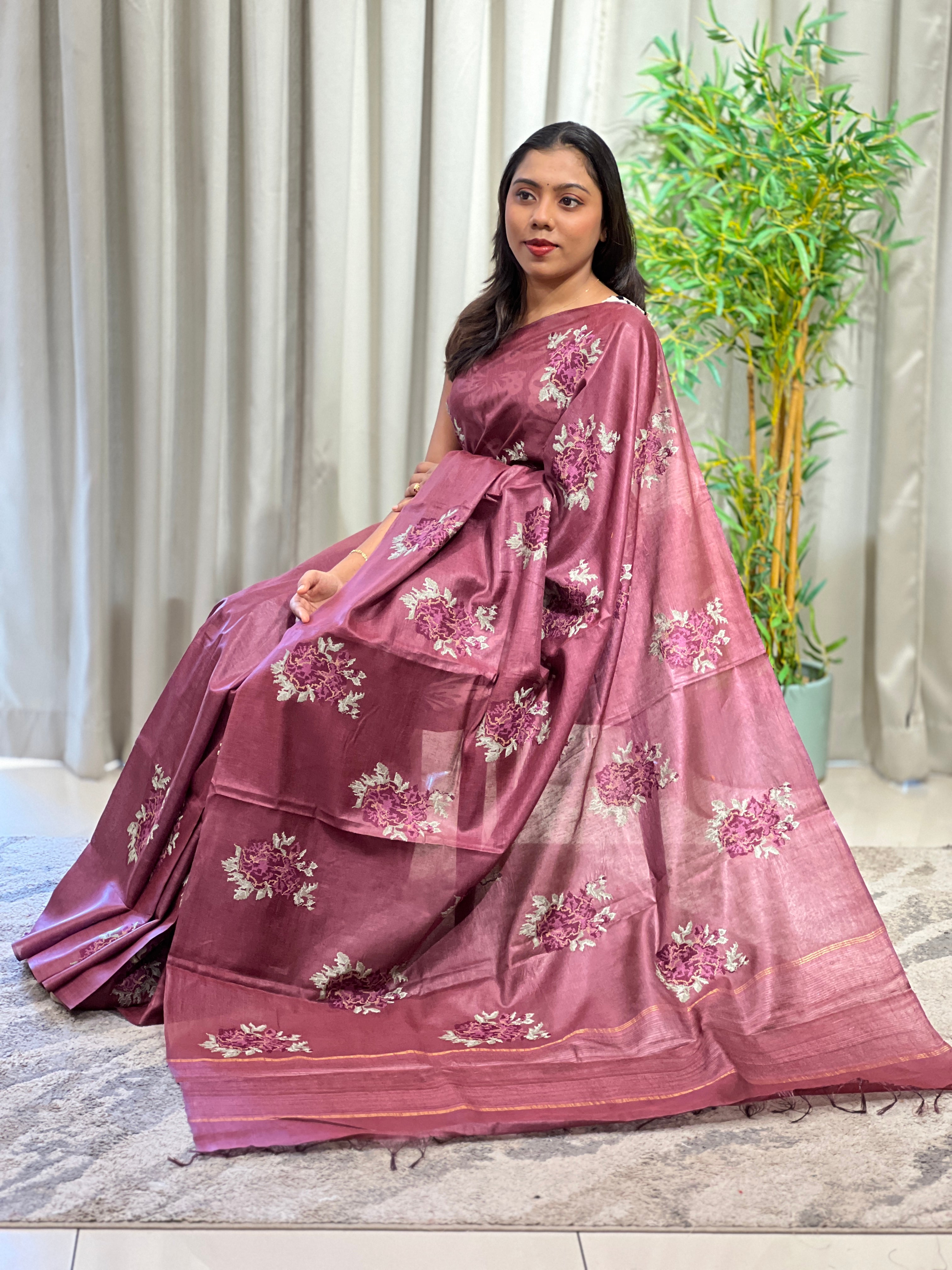 Cross Stitch Embroidery Noil Tussar Saree | HS1434