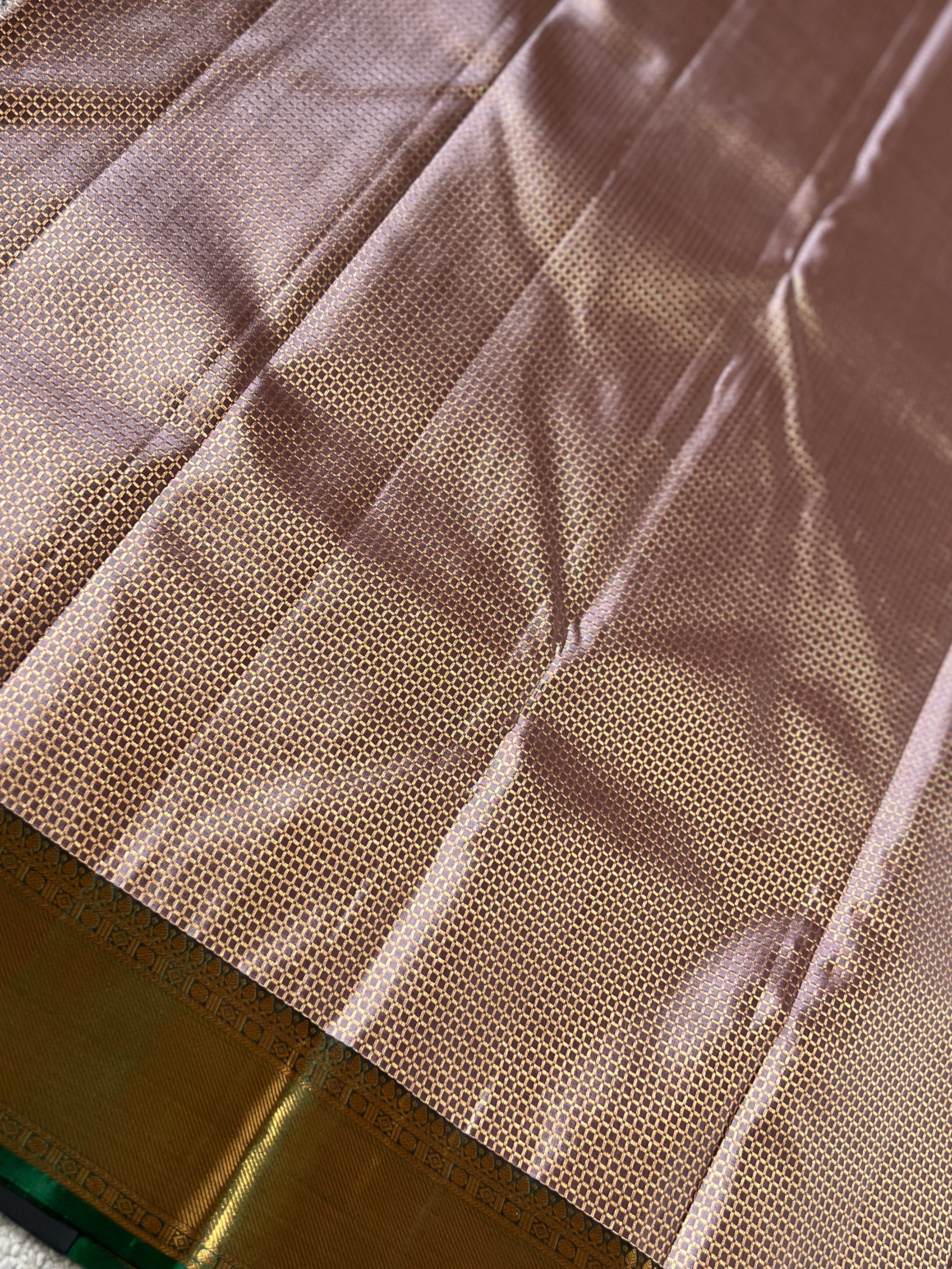 Traditional Check Weaving Hand Woven Kanchipuram Saree | OM142