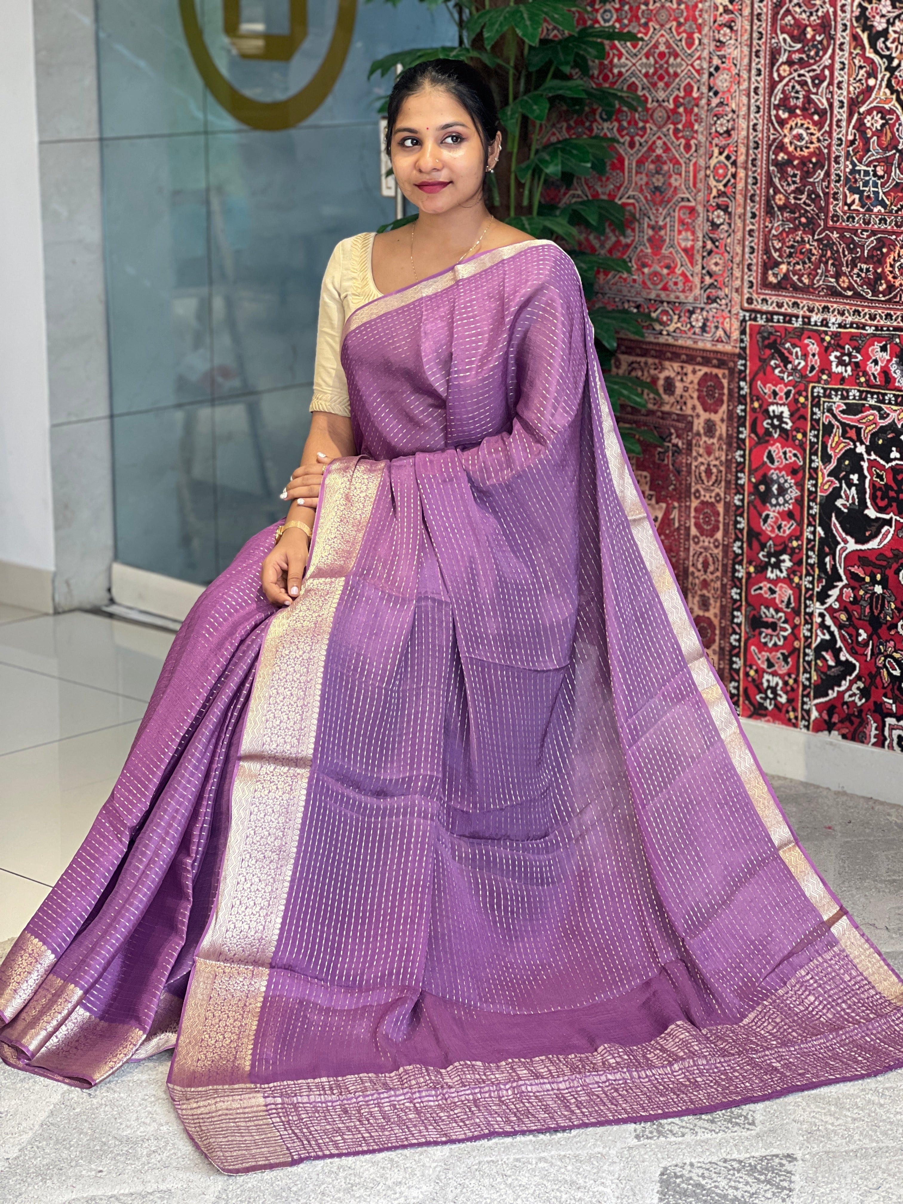 Banarasi-Zari Weaved Georgette Saree | HT178