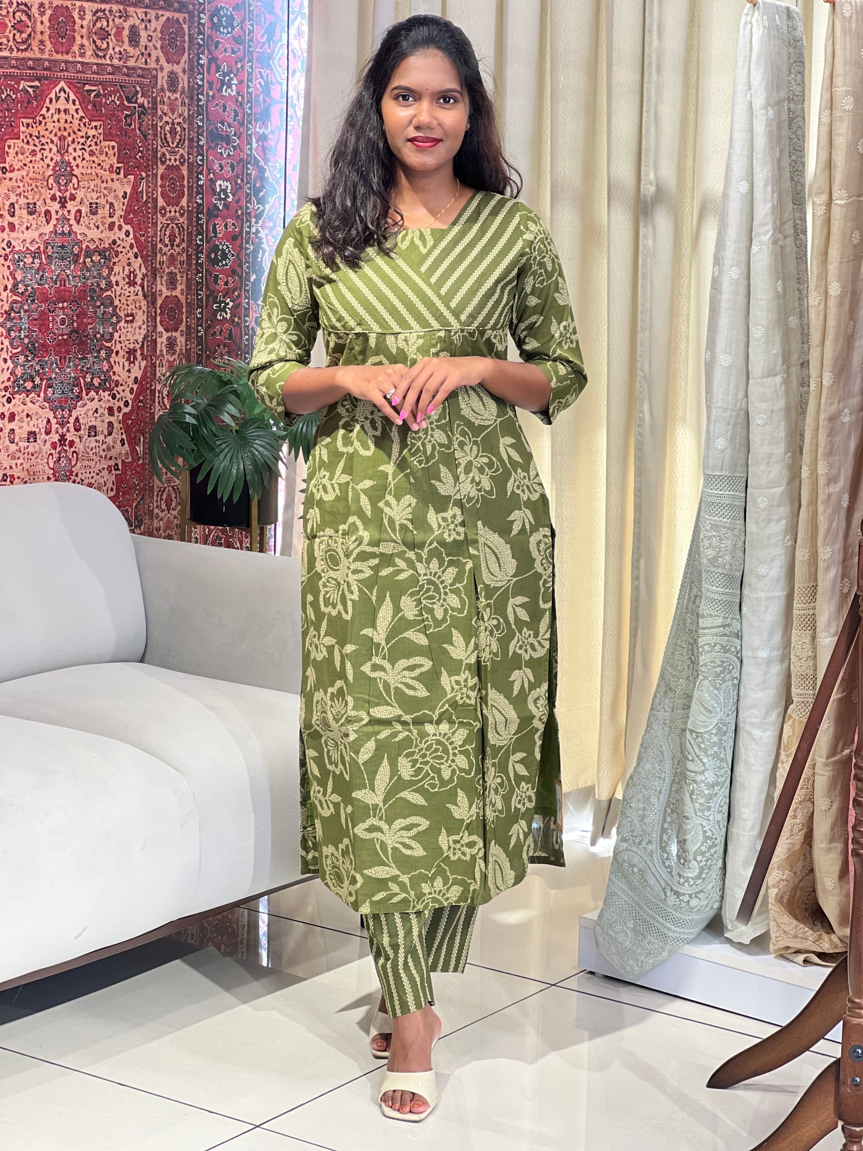 Floral Printed Pattern Cotton Kurta | MSN242