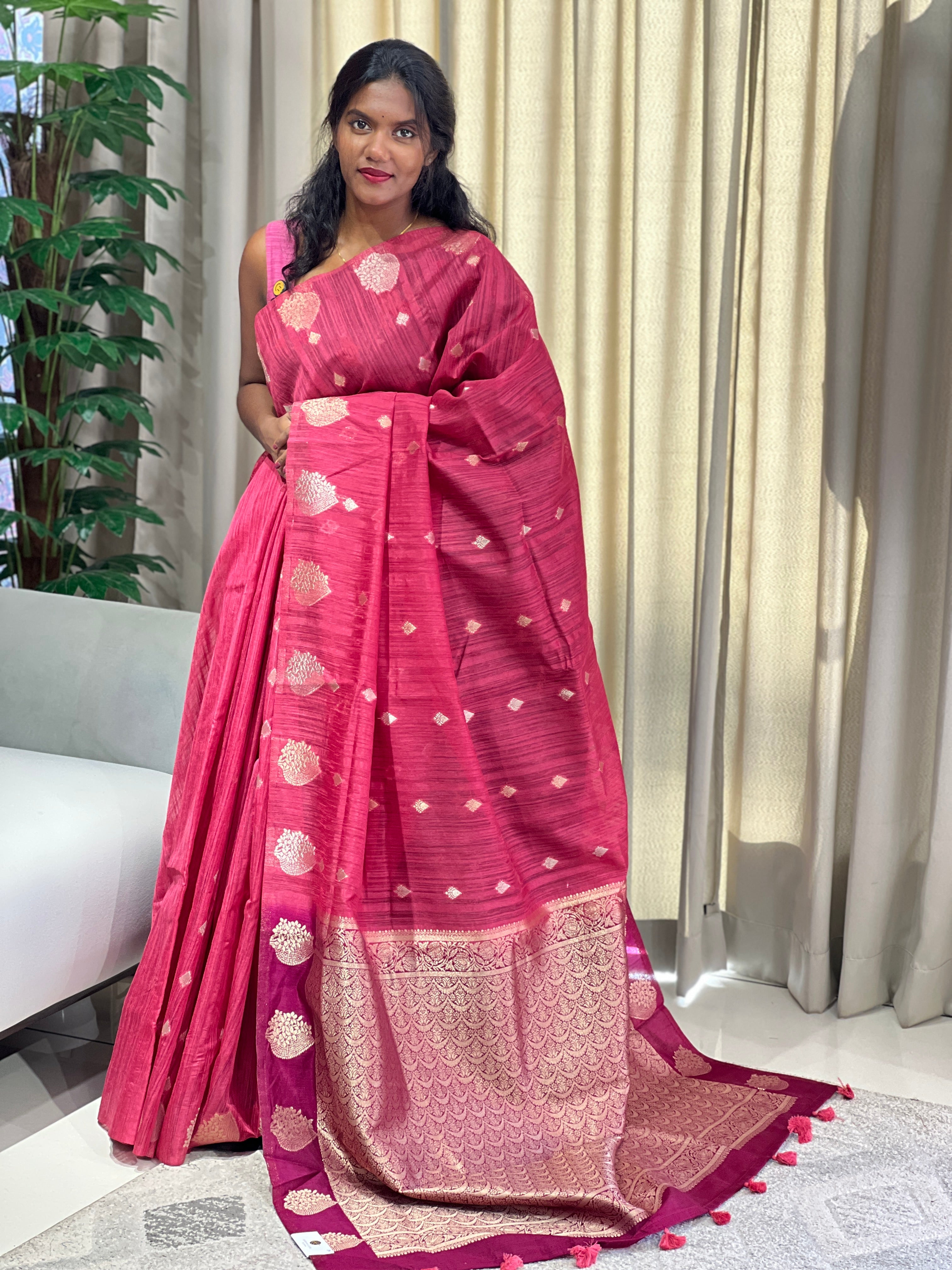 Zari Woven Semi Tussar Banarasi Saree | YNG982