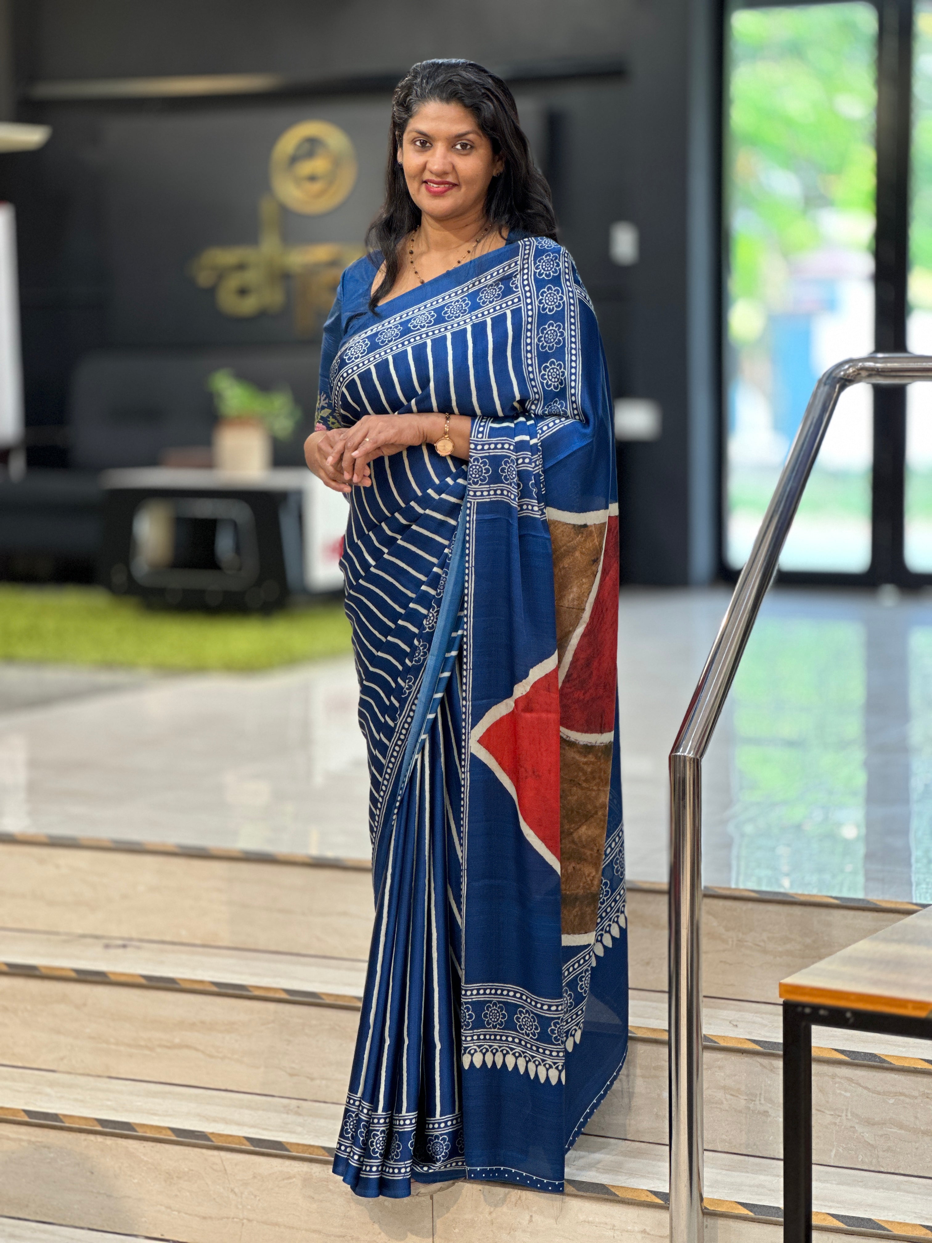 Stripes Printed Pattern Modal Finish Saree | SSN493