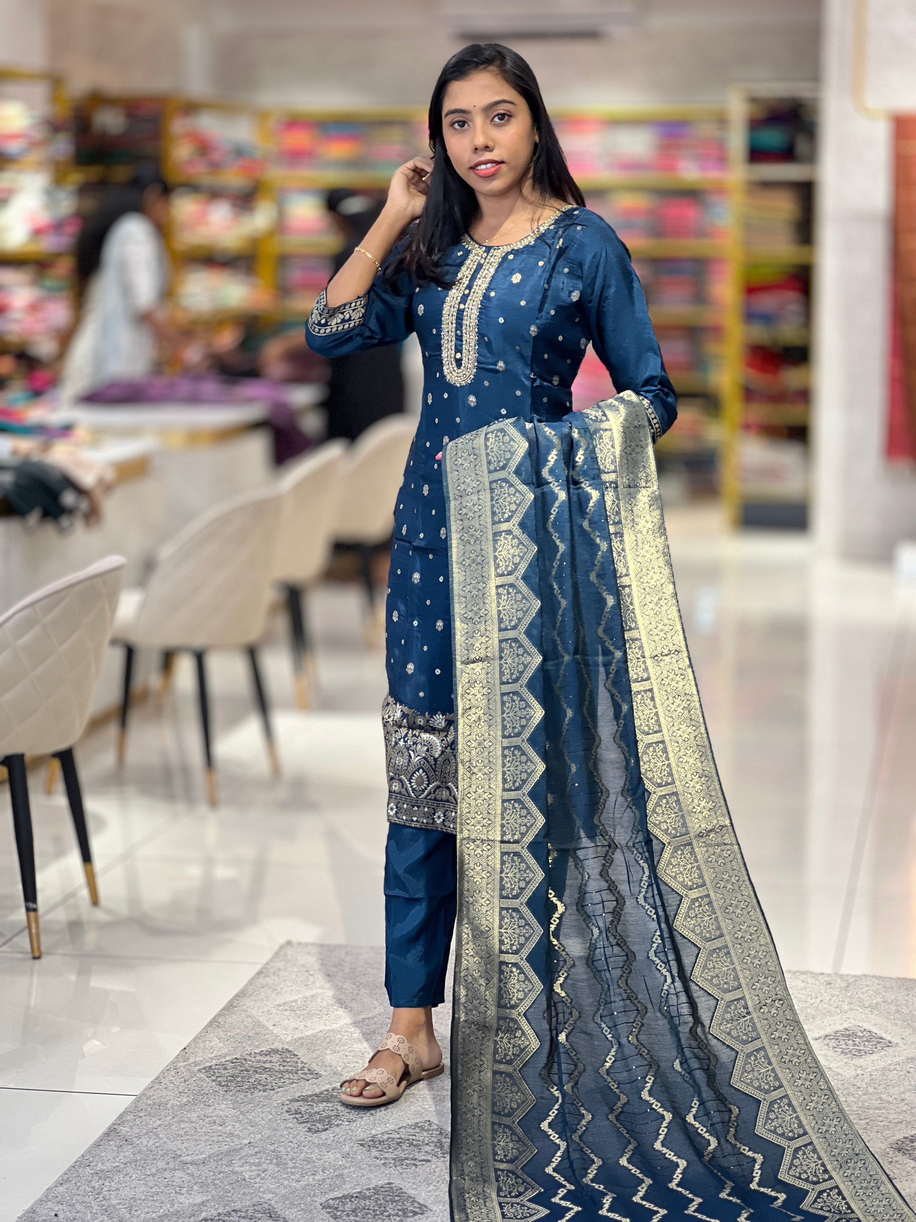 Zari Detailed Soft Banarasi Kurta Set | SJL135