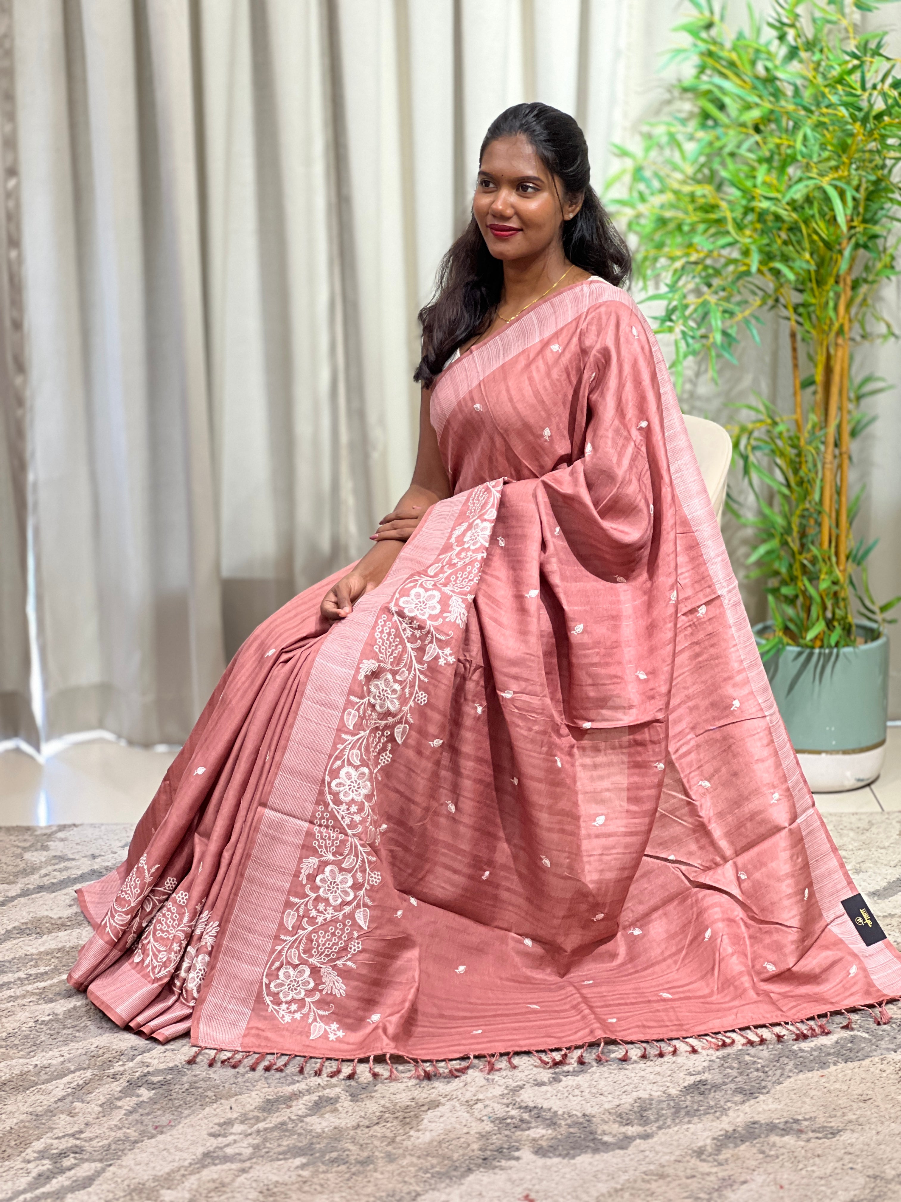 Embroidered Buta Woven Tussar Saree | SUN822