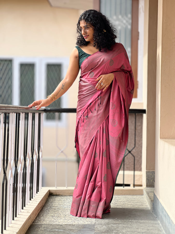 Thread Weaving Pattern Semi Silk Saree | TR143