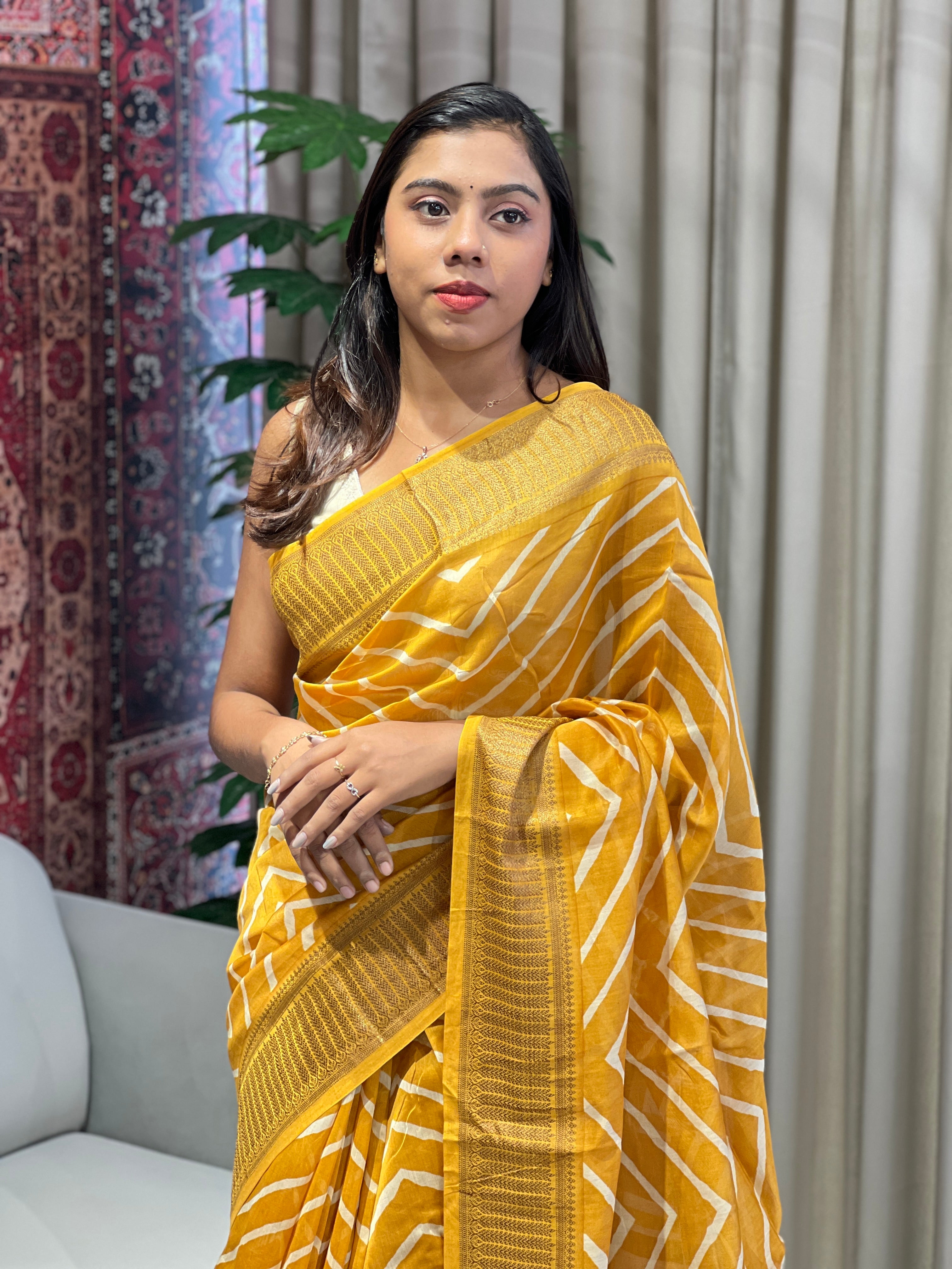 Zigzag Print With Banarasi Border Detailed Chanderi Saree | RGD790