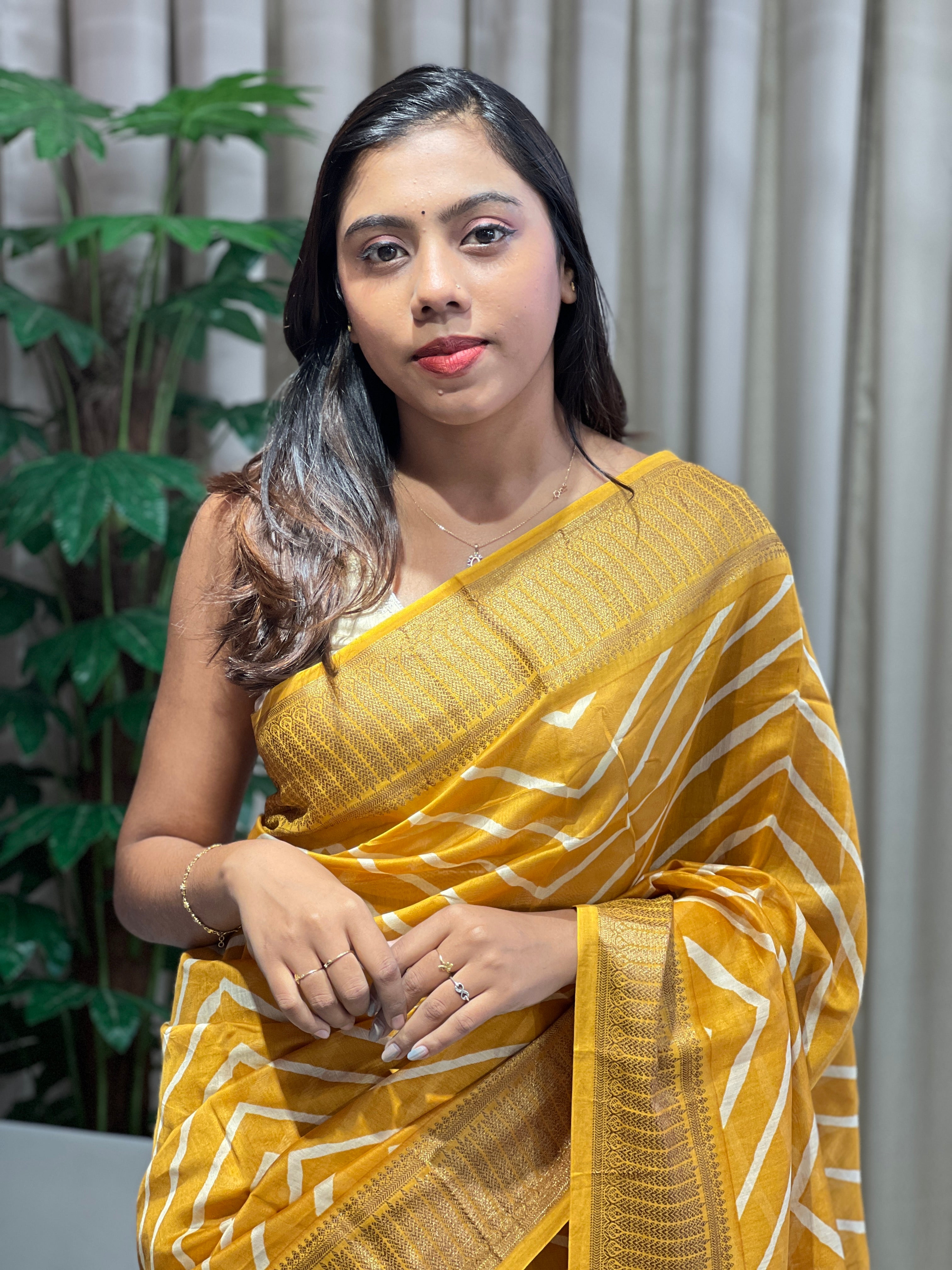 Zigzag Print With Banarasi Border Detailed Chanderi Saree | RGD790