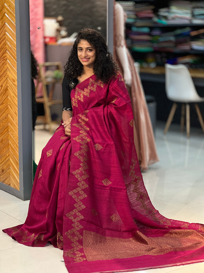 Geometrical Pattern Geecha Tussar Saree | YNG306