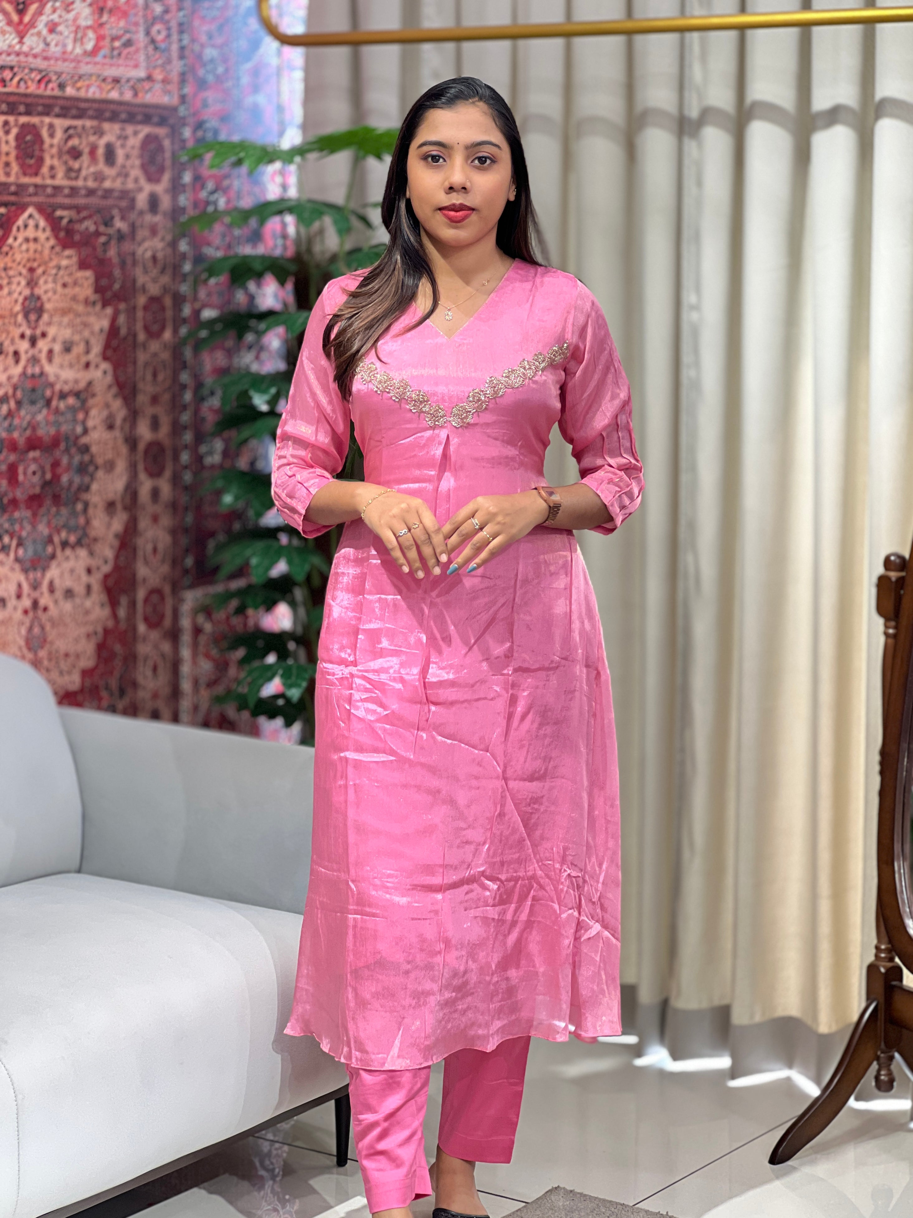 Hand Work Detailed Tissue Silk Kurta Set | ELC103