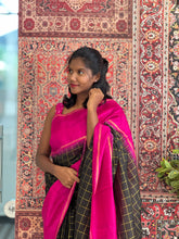 Golden Zari Check Pattern Kanchipuram Saree | ADB139A
