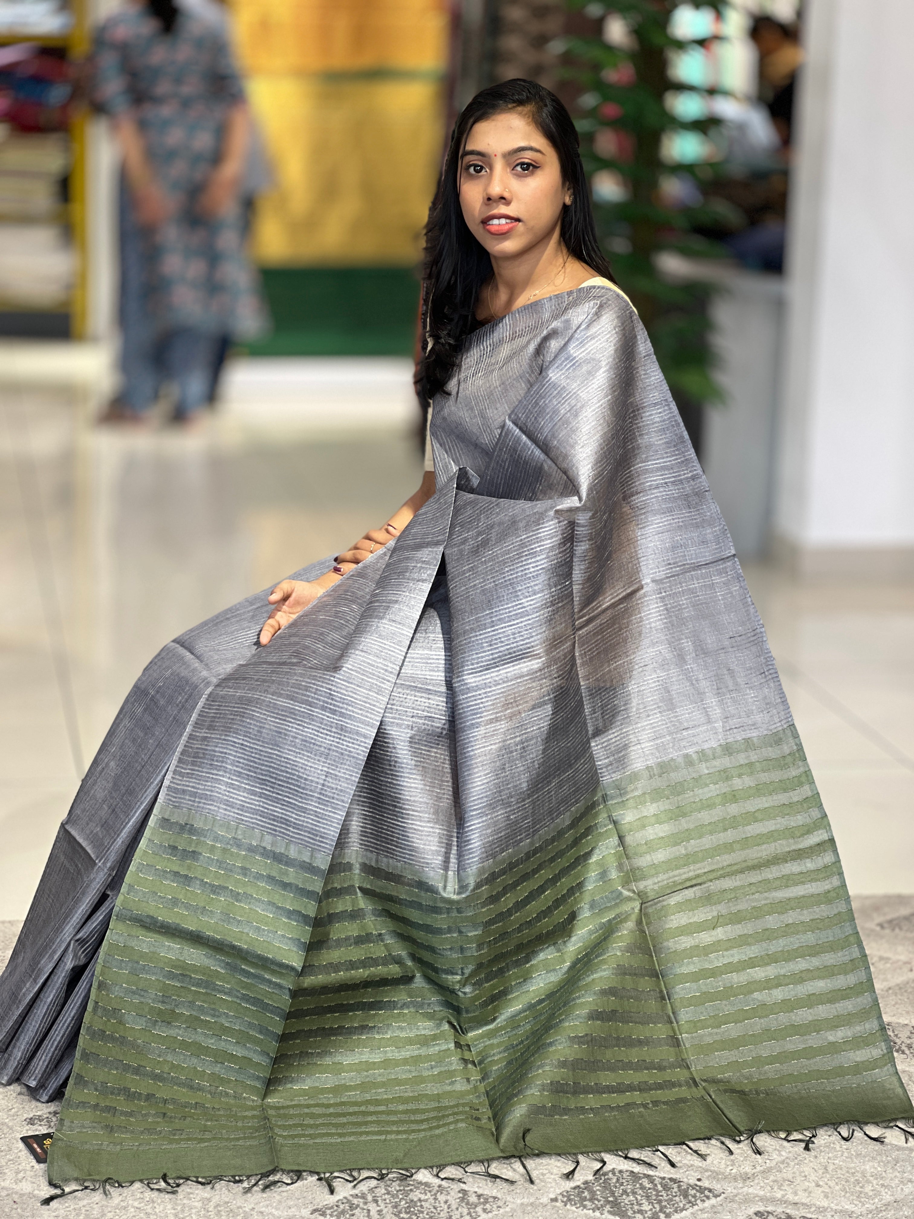 Kesiya Weaving Patterned Noil Tussar Finish Saree | MNH445