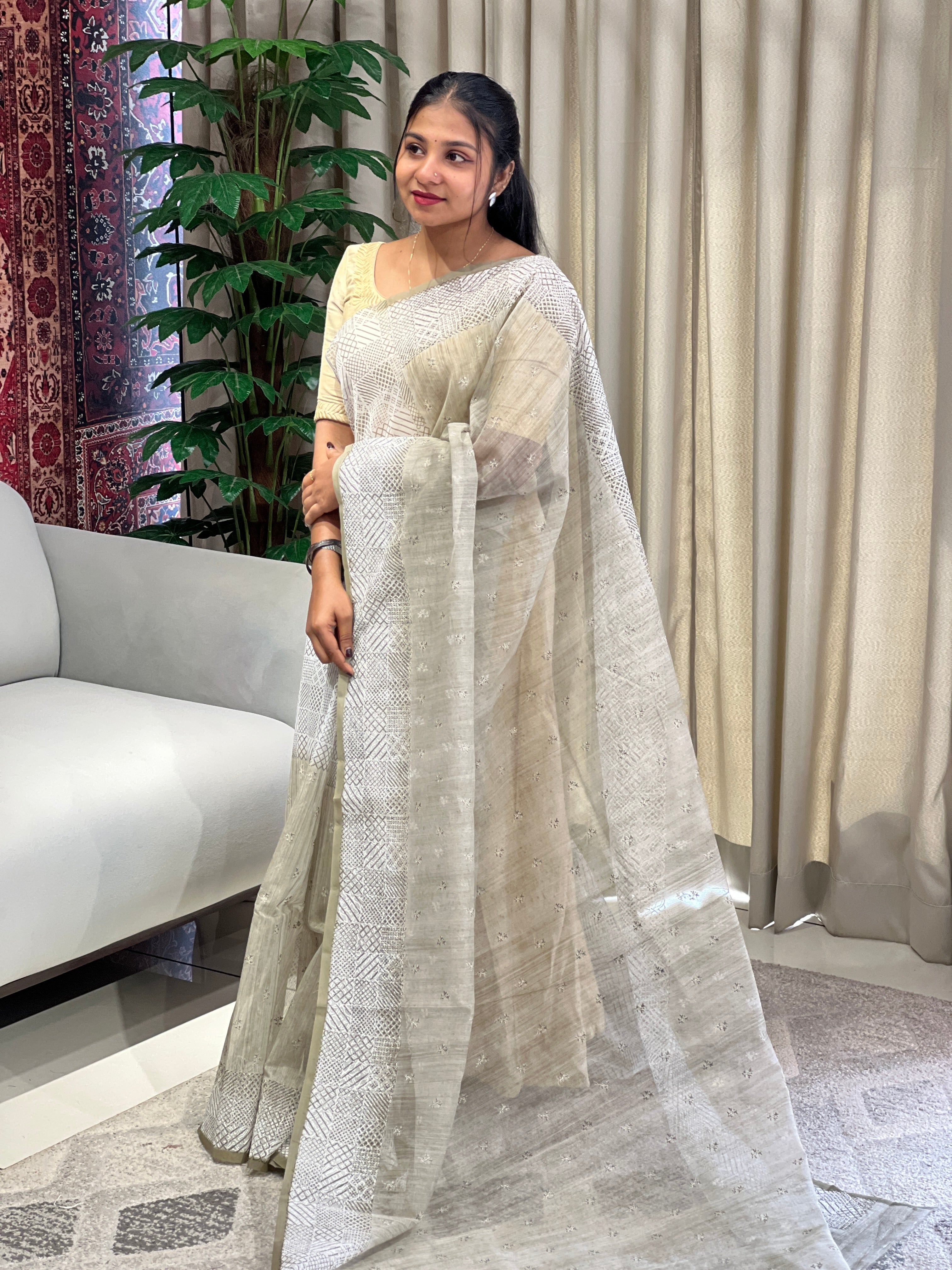 Print With Embroidery Detailed Kota Saree | YNG930