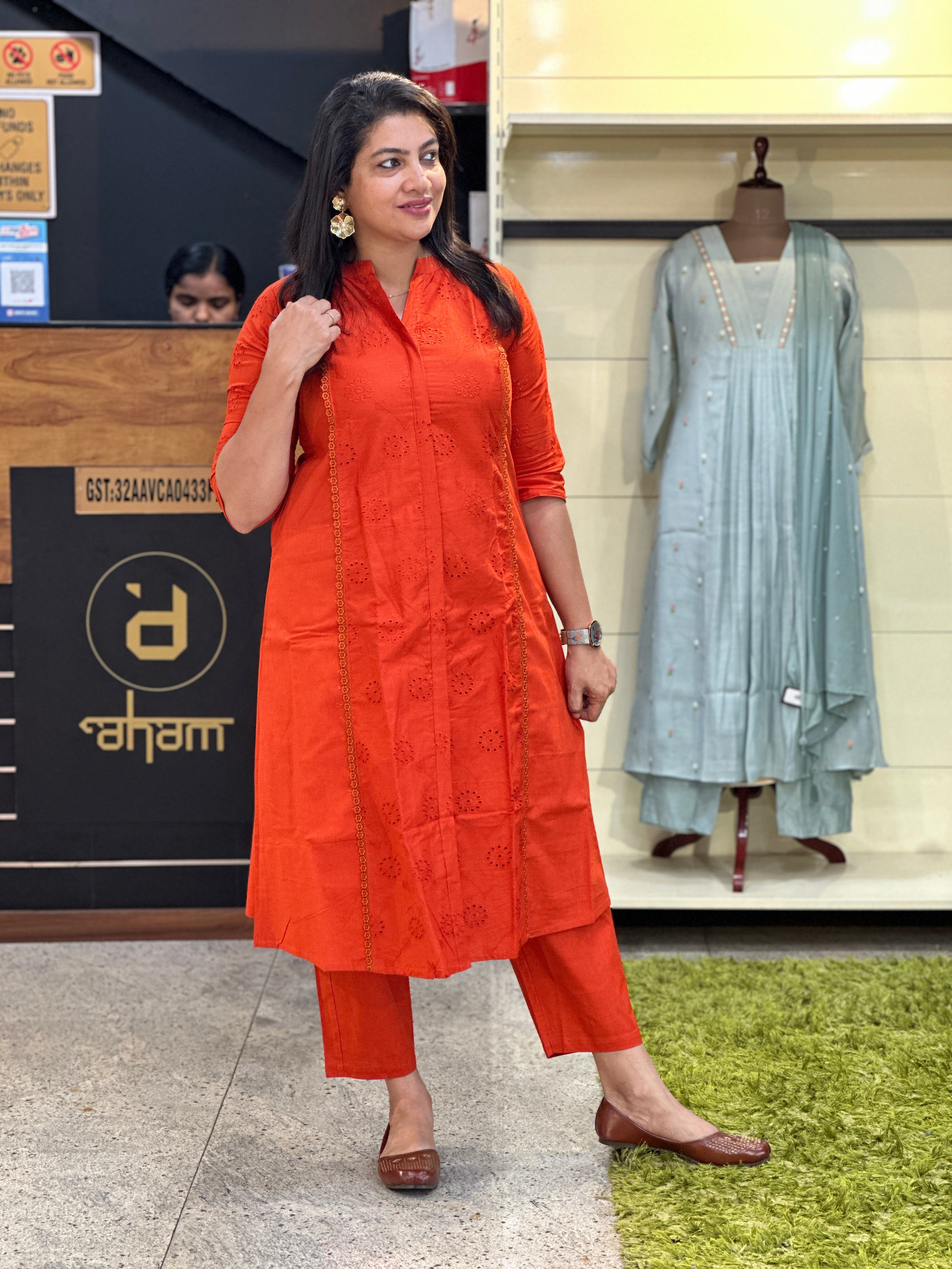 Schiffli Panel Detailed Cotton Kurta Set | MSN159