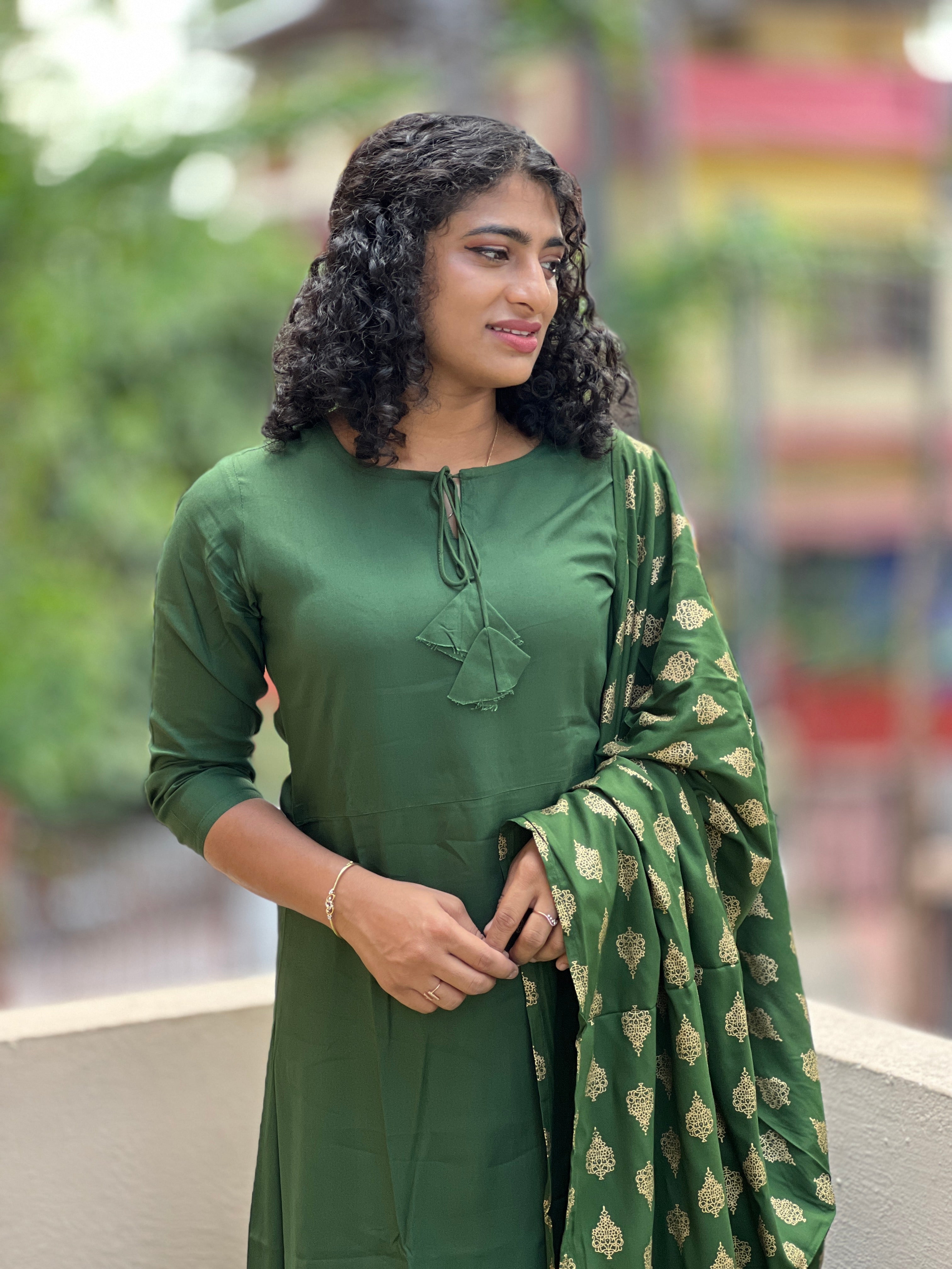 Round Neck Tie-Up Pattern Kurta Set | YFT149