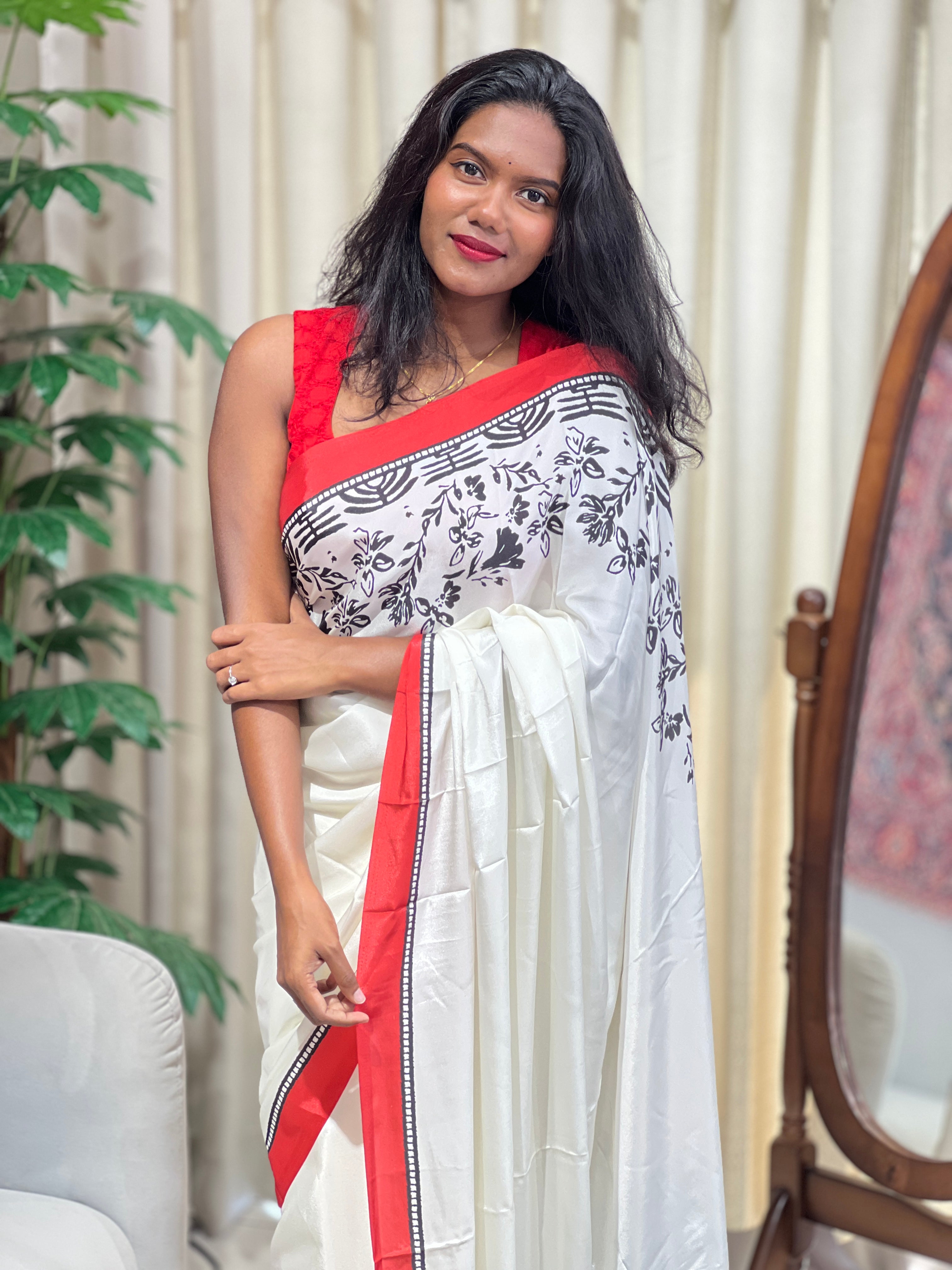 Floral Digital Printed Crepe Silk Saree | HT436