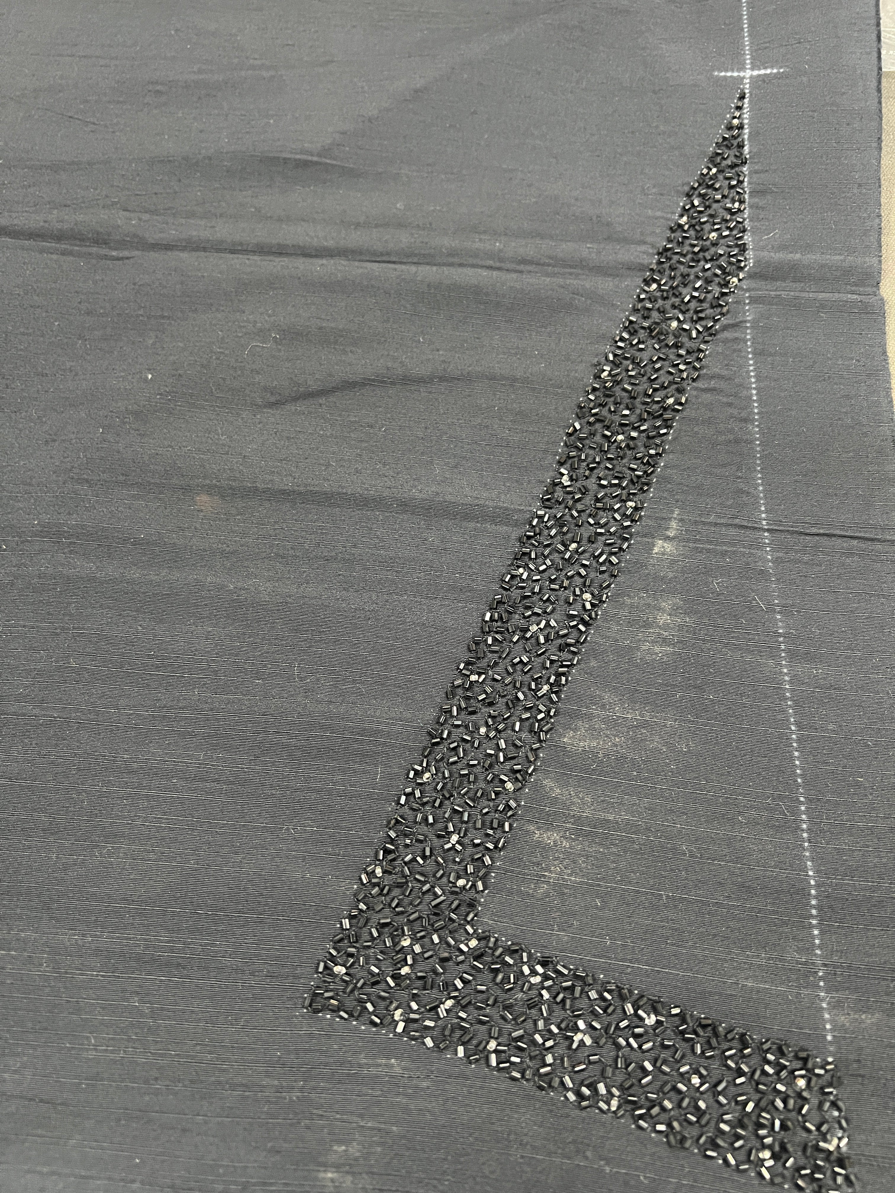 Floral Embroidery Detailed Raw Silk Kurta Material | DNT131