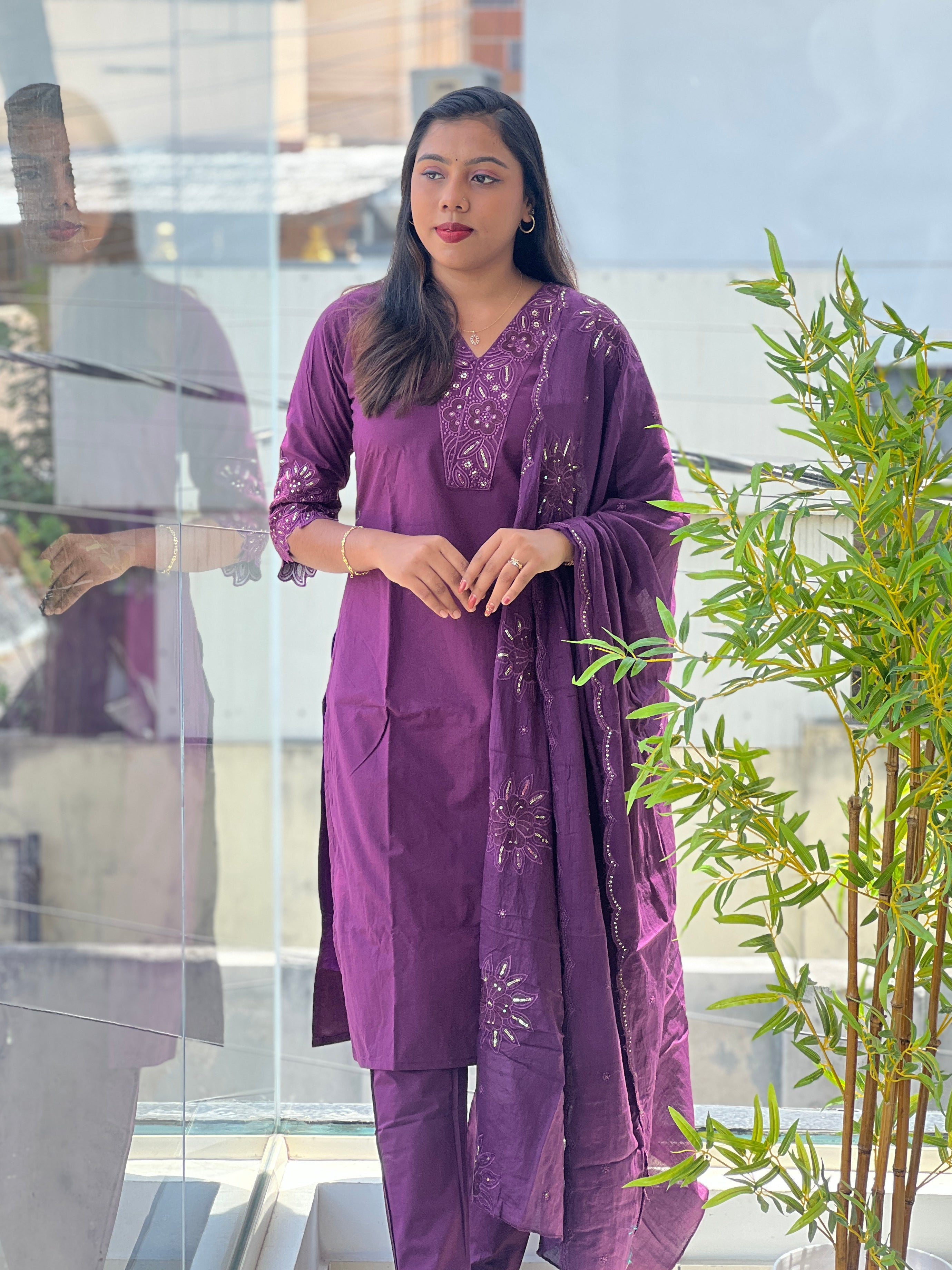 Machine Embroidered Cotton Kurta Set | KKR110