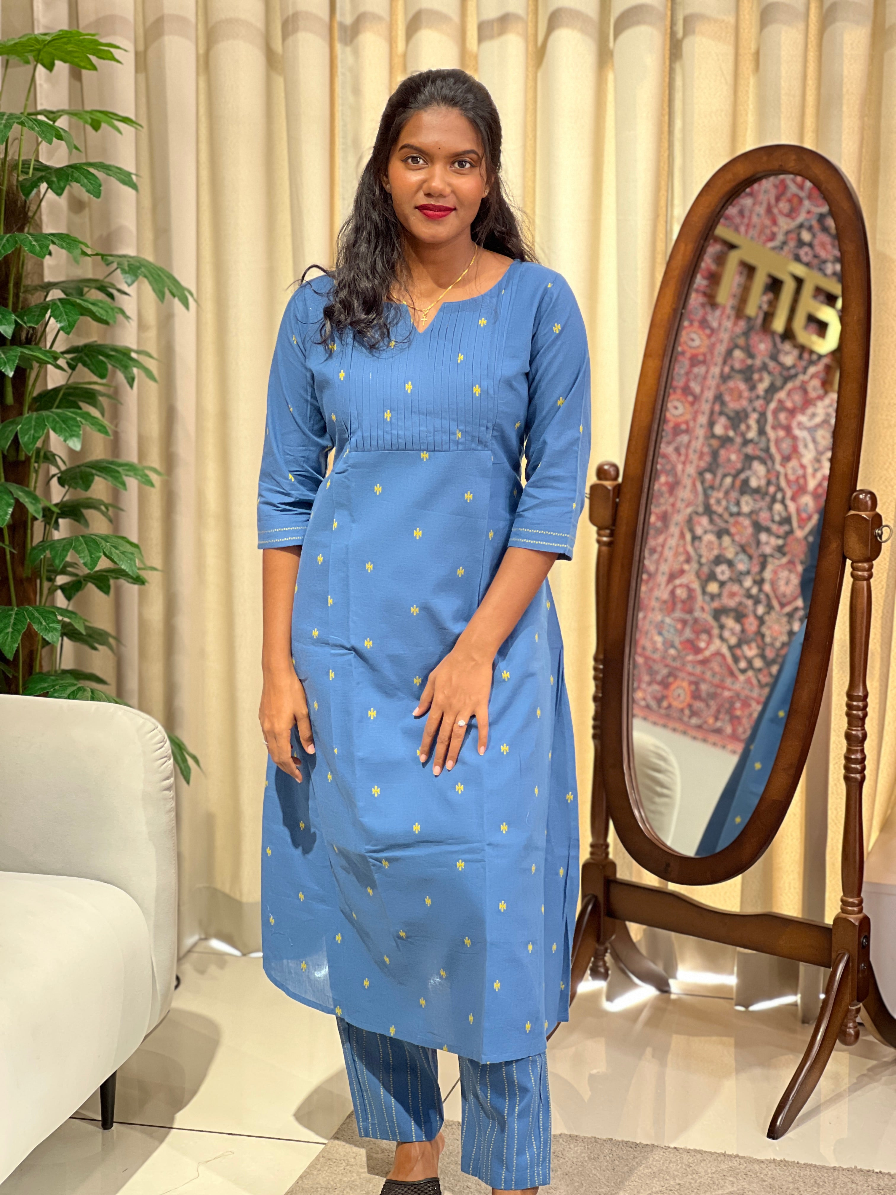 Thread Woven Cotton Kurta Set | MSN144