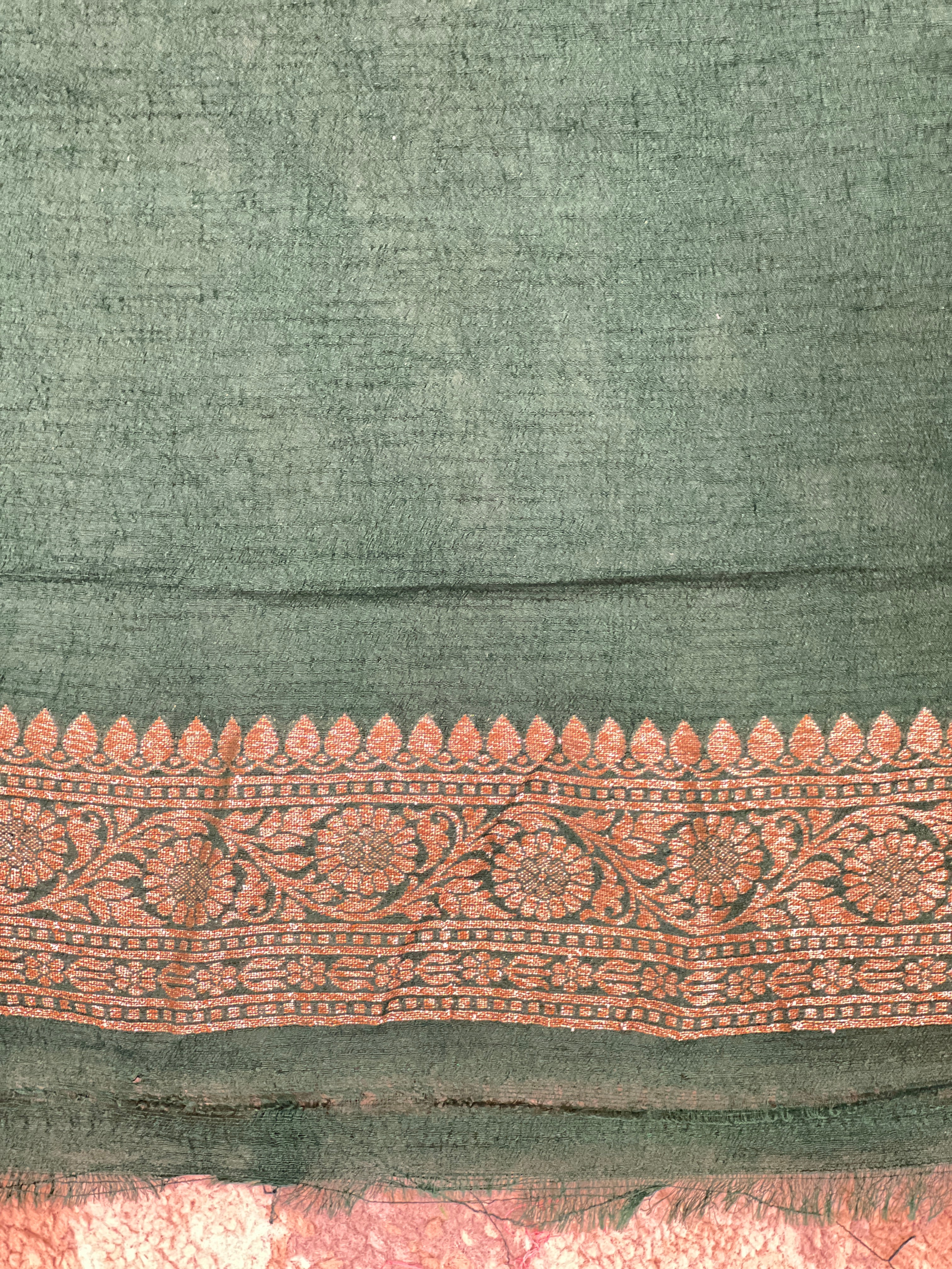 Buta Woven Banarasi Georgette Saree | GA147