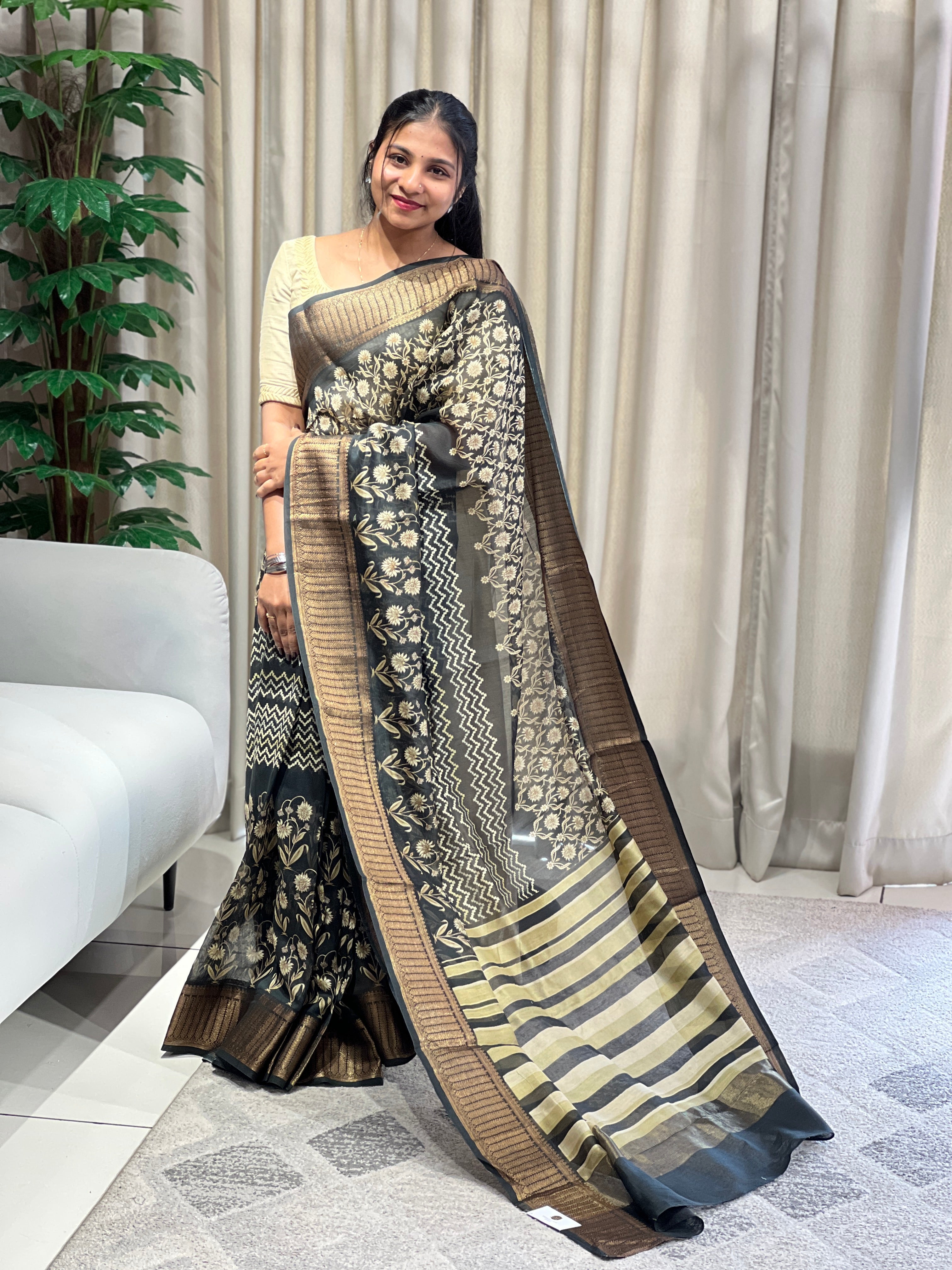 Floral Printed Chanderi Saree | RGD801