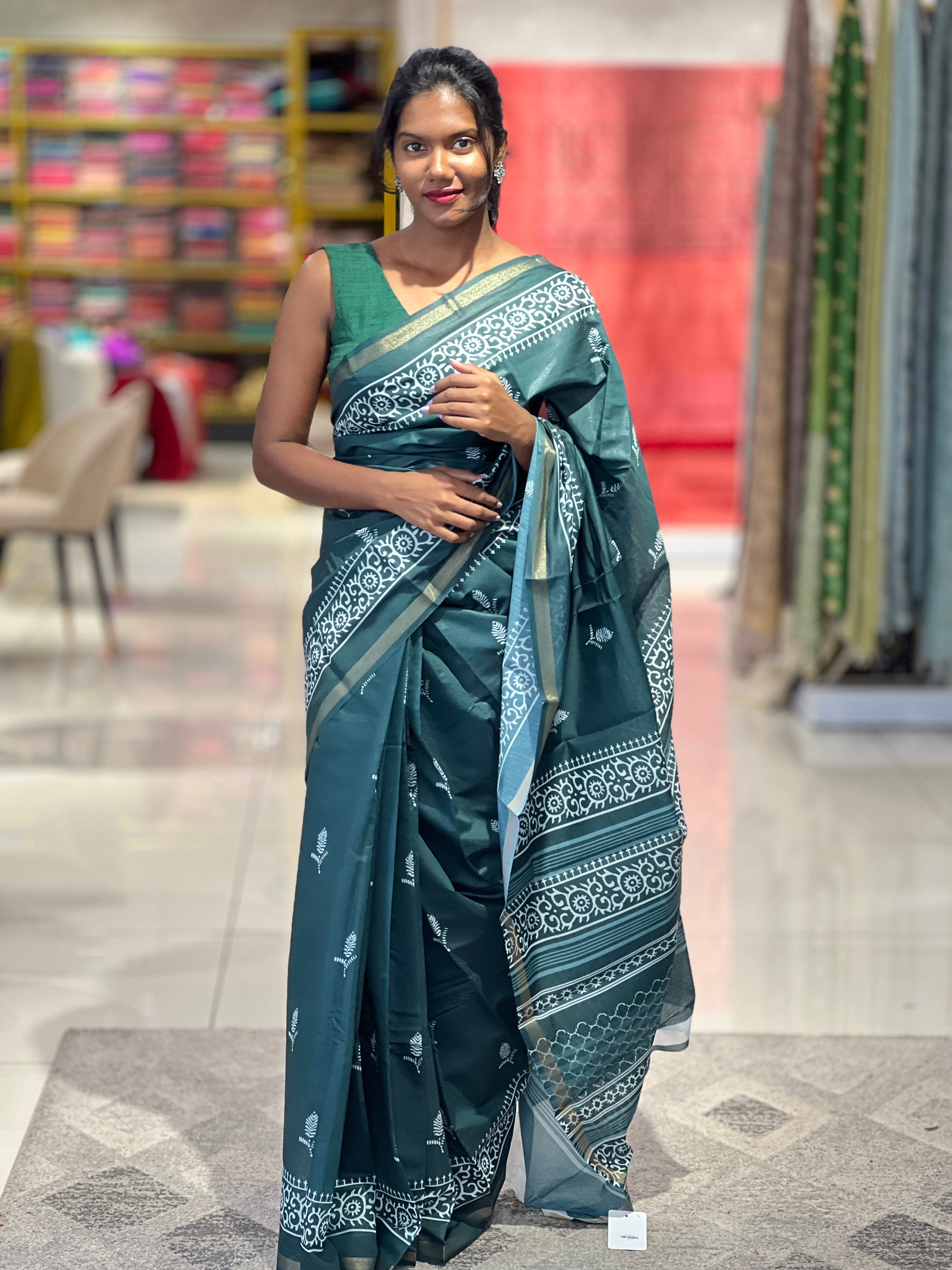 Floral Print With Zari Border Detailed Chanderi Silk Saree | VDA109