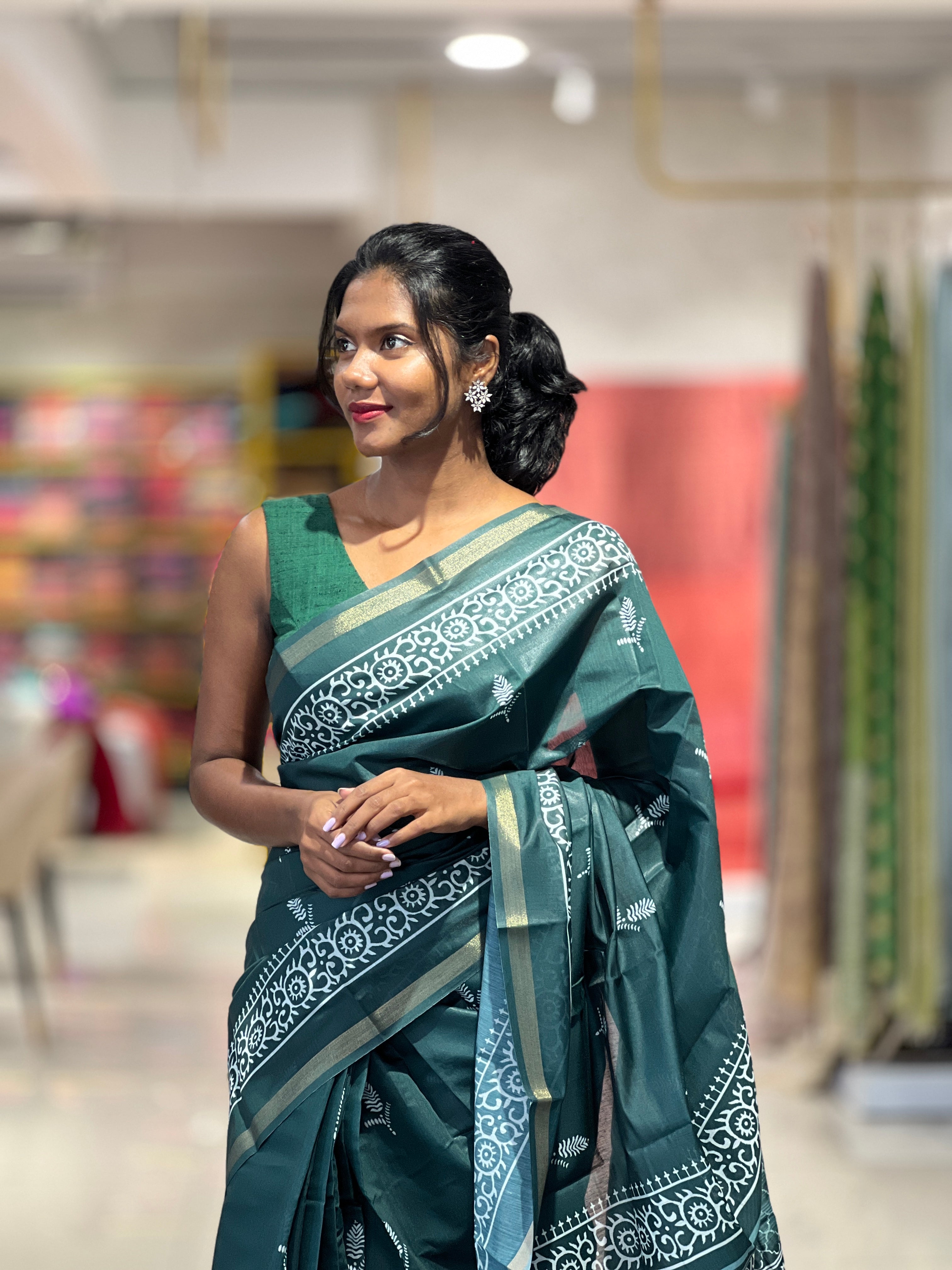 Floral Print With Zari Border Detailed Chanderi Silk Saree | VDA109