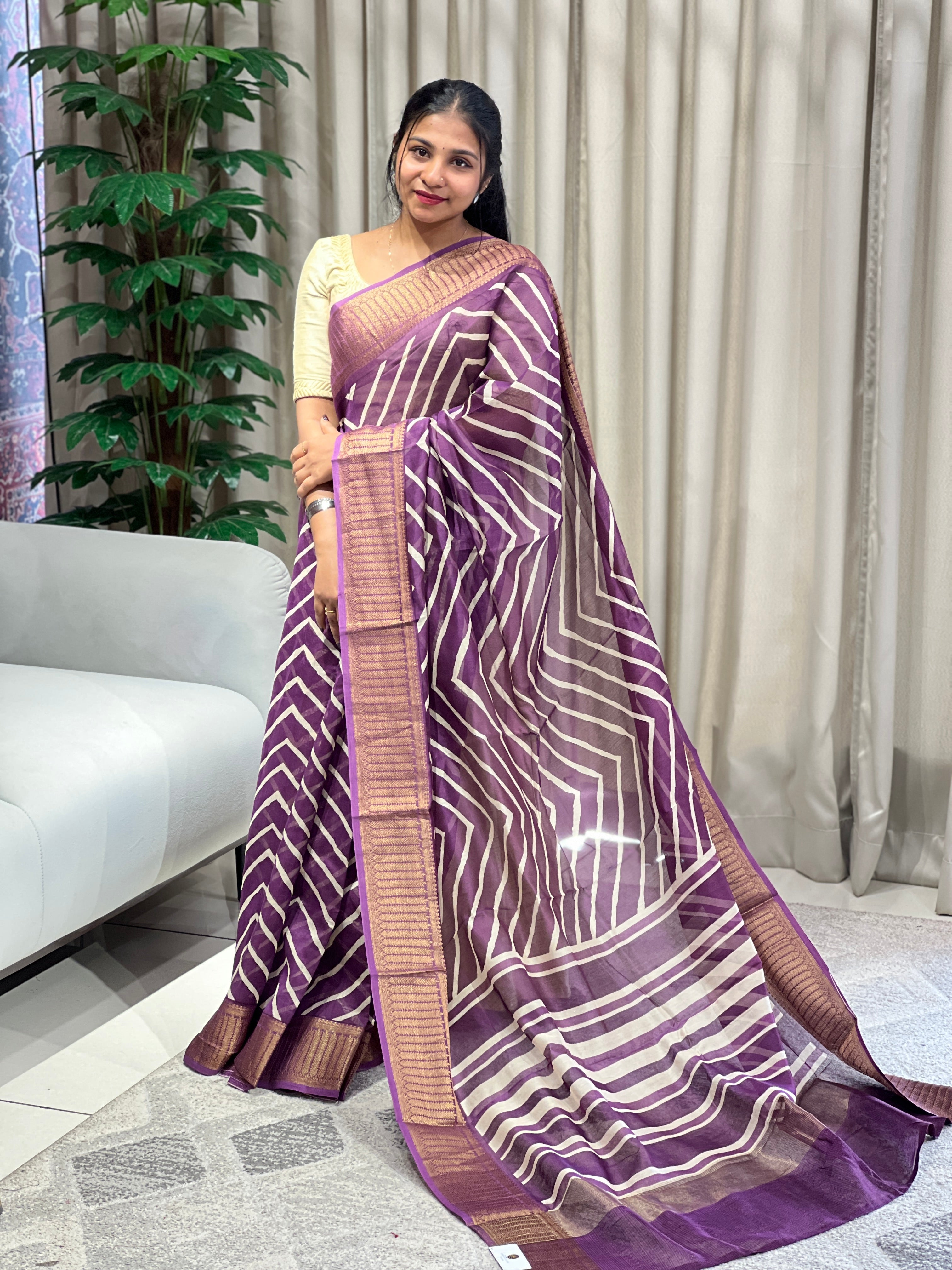 Zigzag Print With Banarasi Border Detailed Chanderi Saree | RGD788
