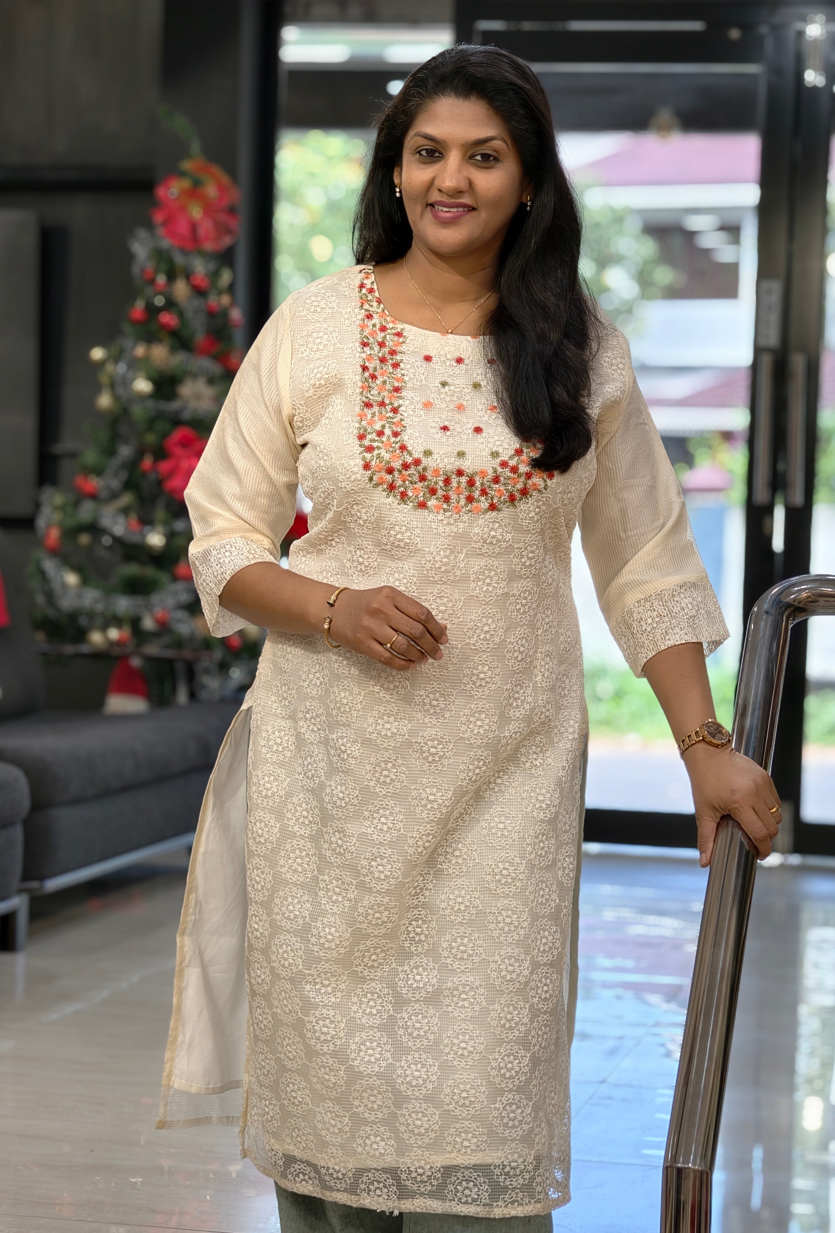 Embroidery Detailed Tepchi Kota Kurta | VSI129