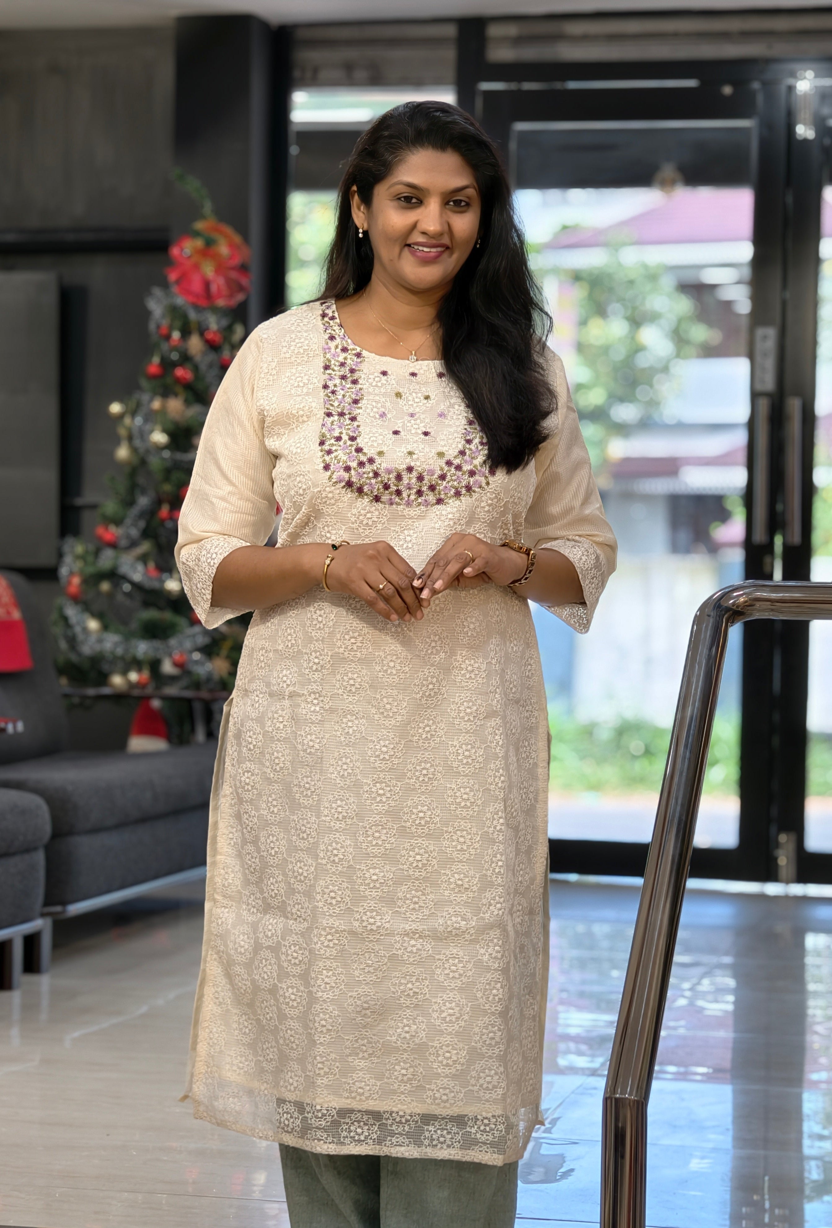 Embroidery Detailed Tepchi Kota Kurta | VSI127