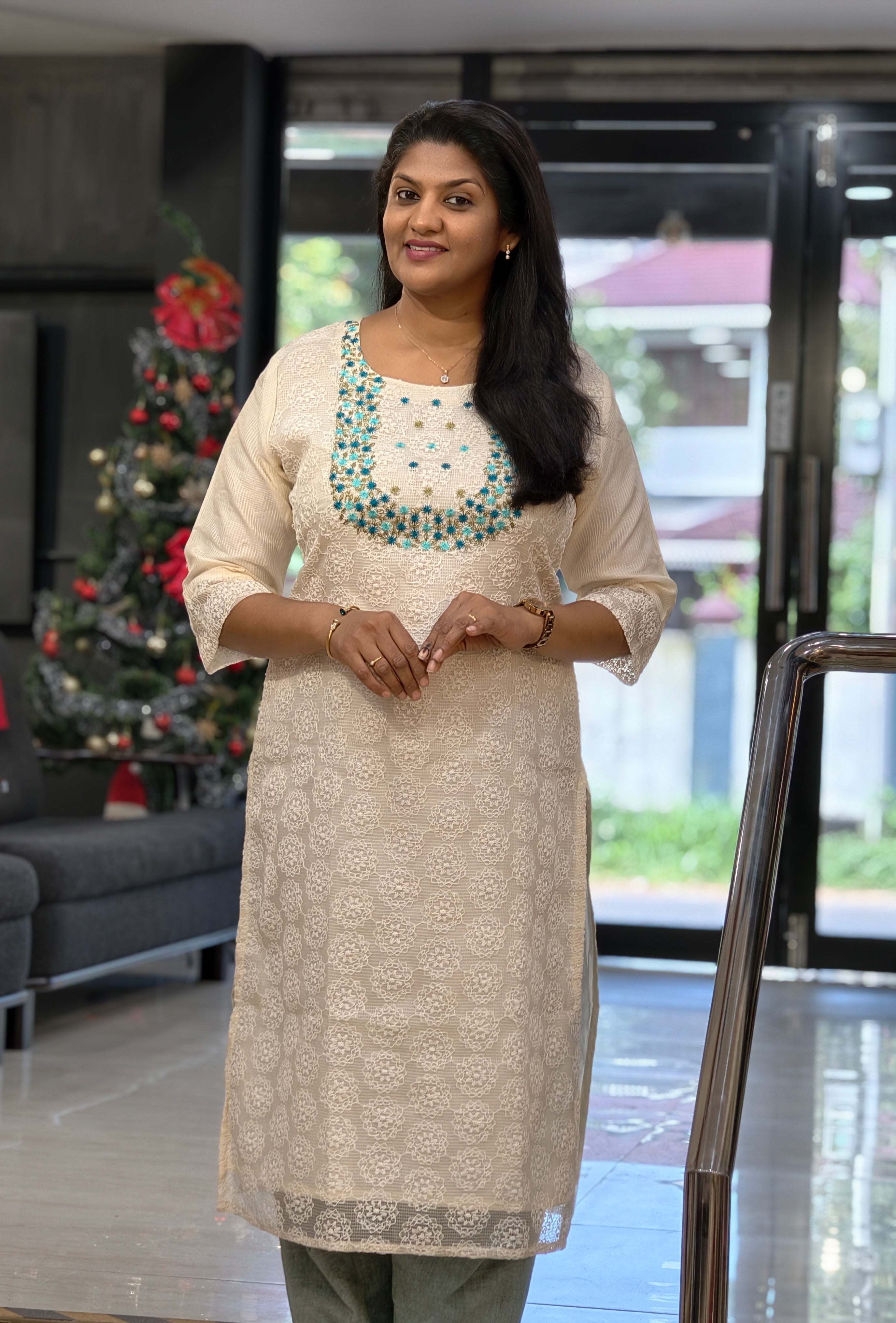 Embroidery Detailed Tepchi Kota Kurta | VSI126