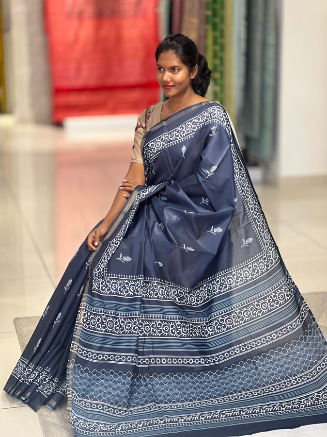 Floral Print With Zari Border Detailed Chanderi Silk Saree | VDA110