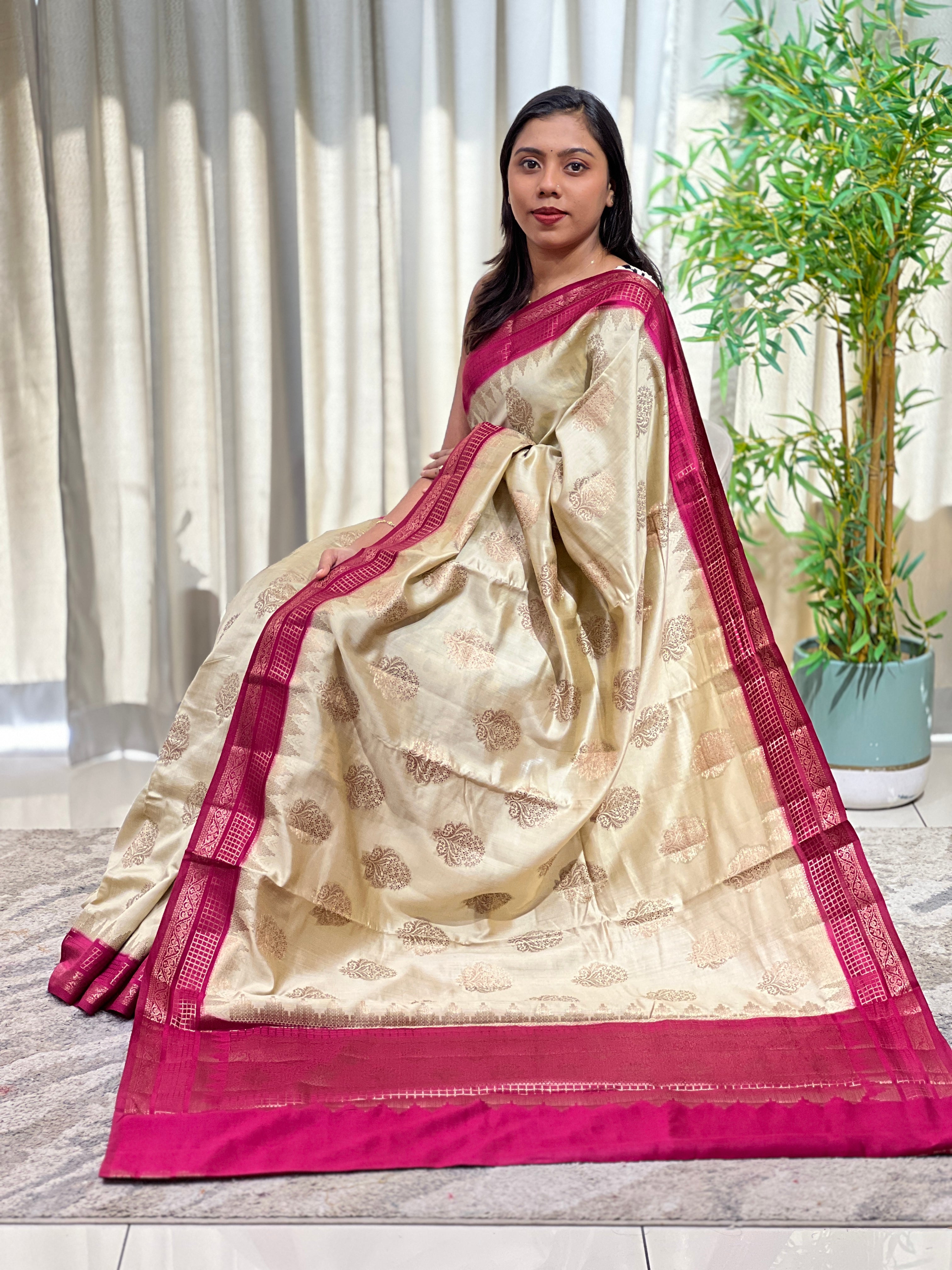Floral Pattern Banarasi Tussar Finish Saree | GA145