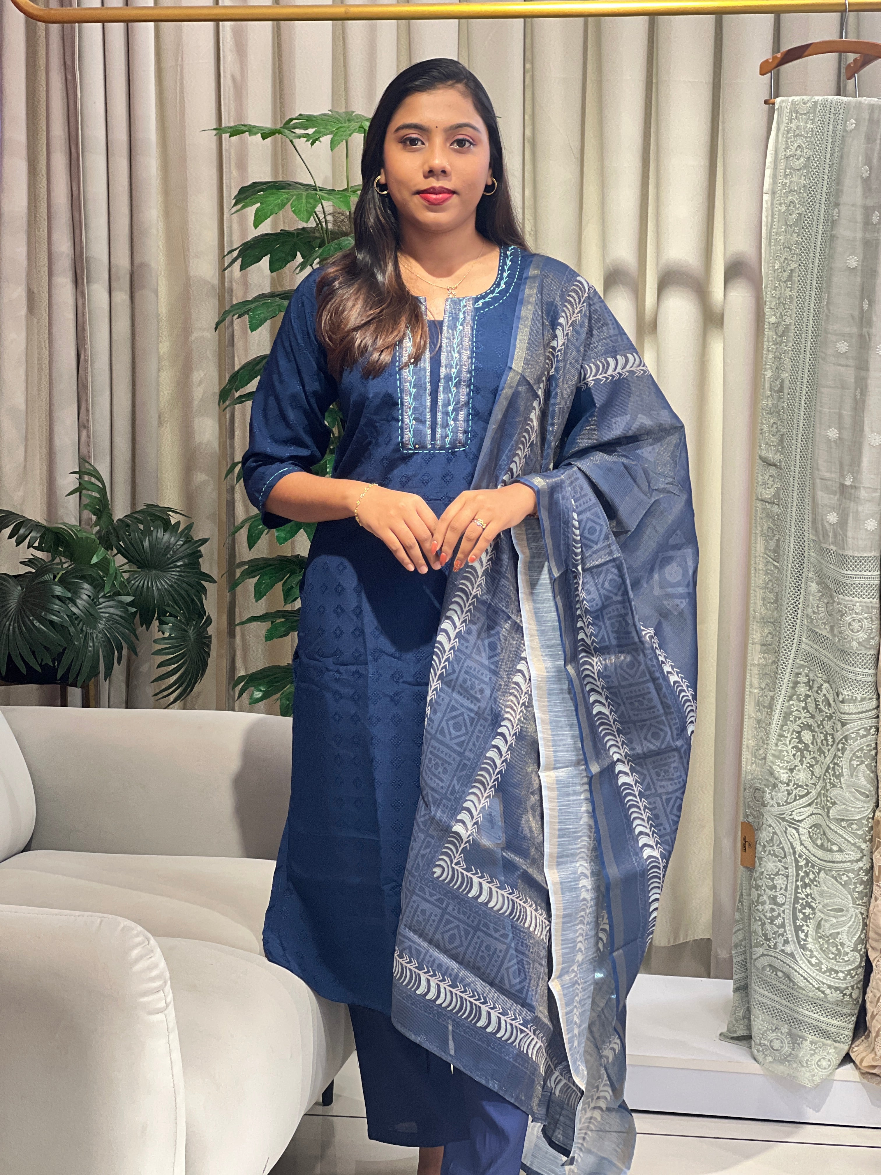 Geometric Pattern Semi Silk Kurta Set | KKR106