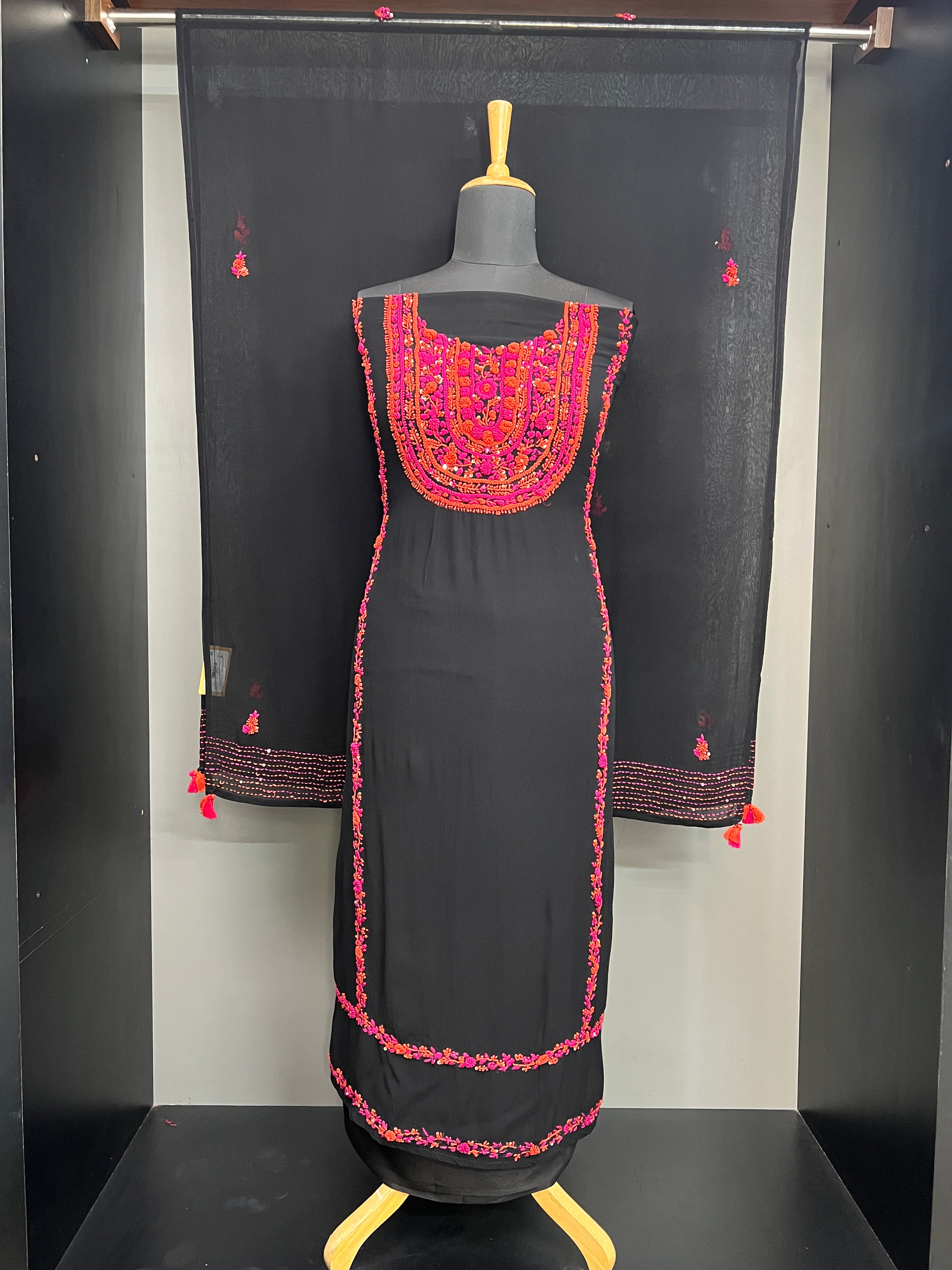 Hand Embroidery Detailed Georgette Salwar Set | JVR140