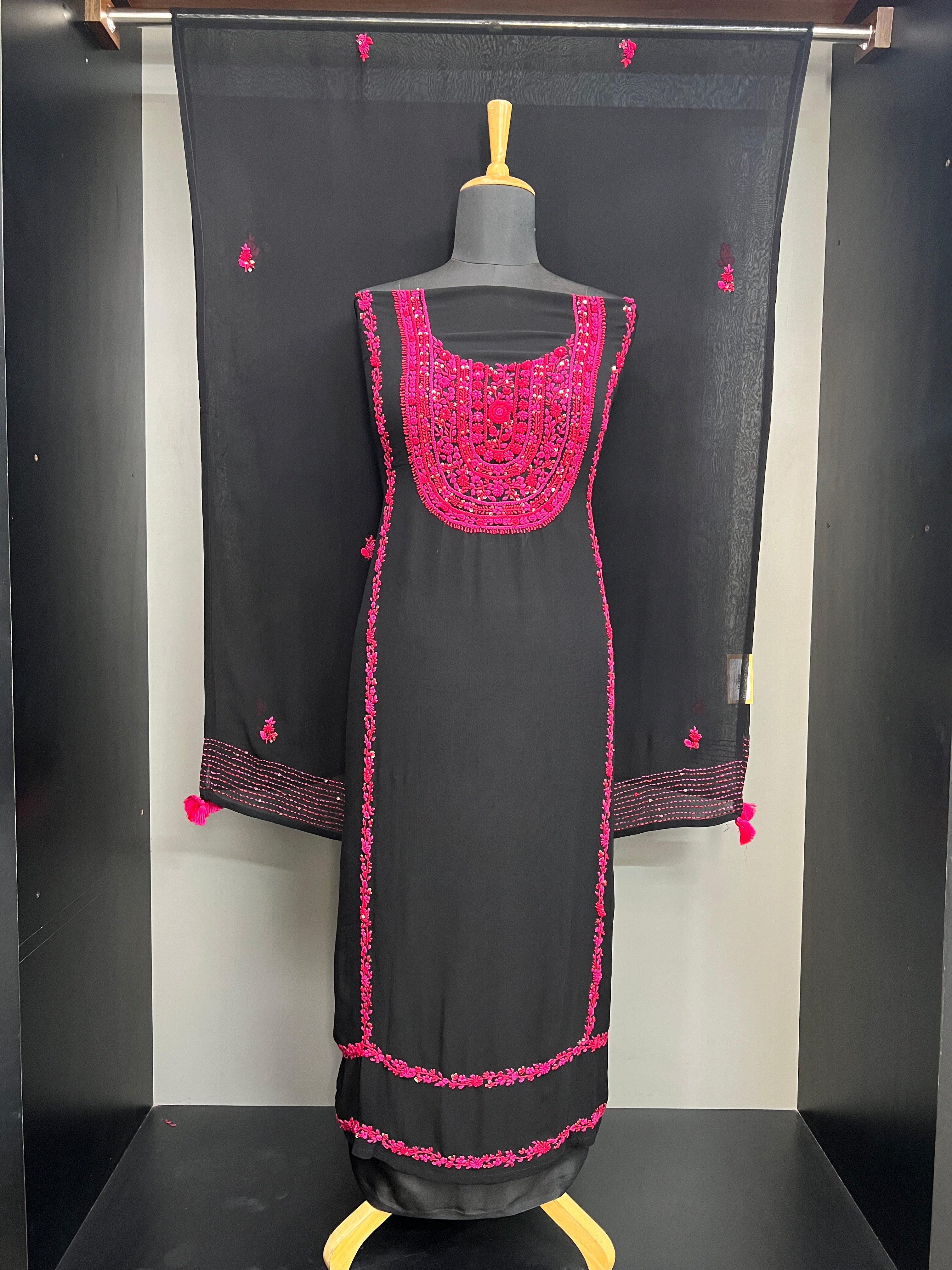 Hand Embroidery Detailed Georgette Salwar Set | JVR142