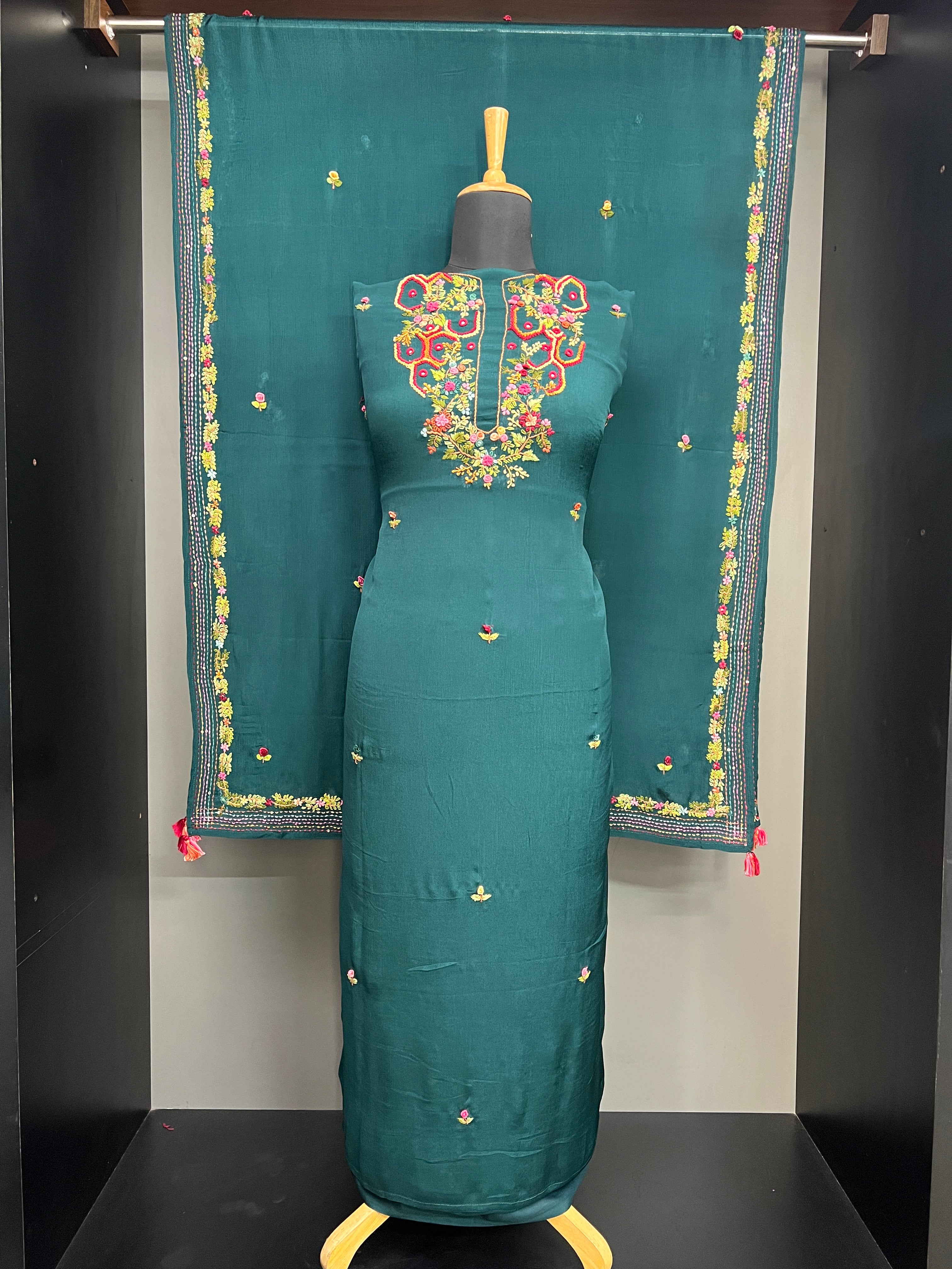 Hand Embroidery Detailed Crushed Georgette Salwar Set | JVR128