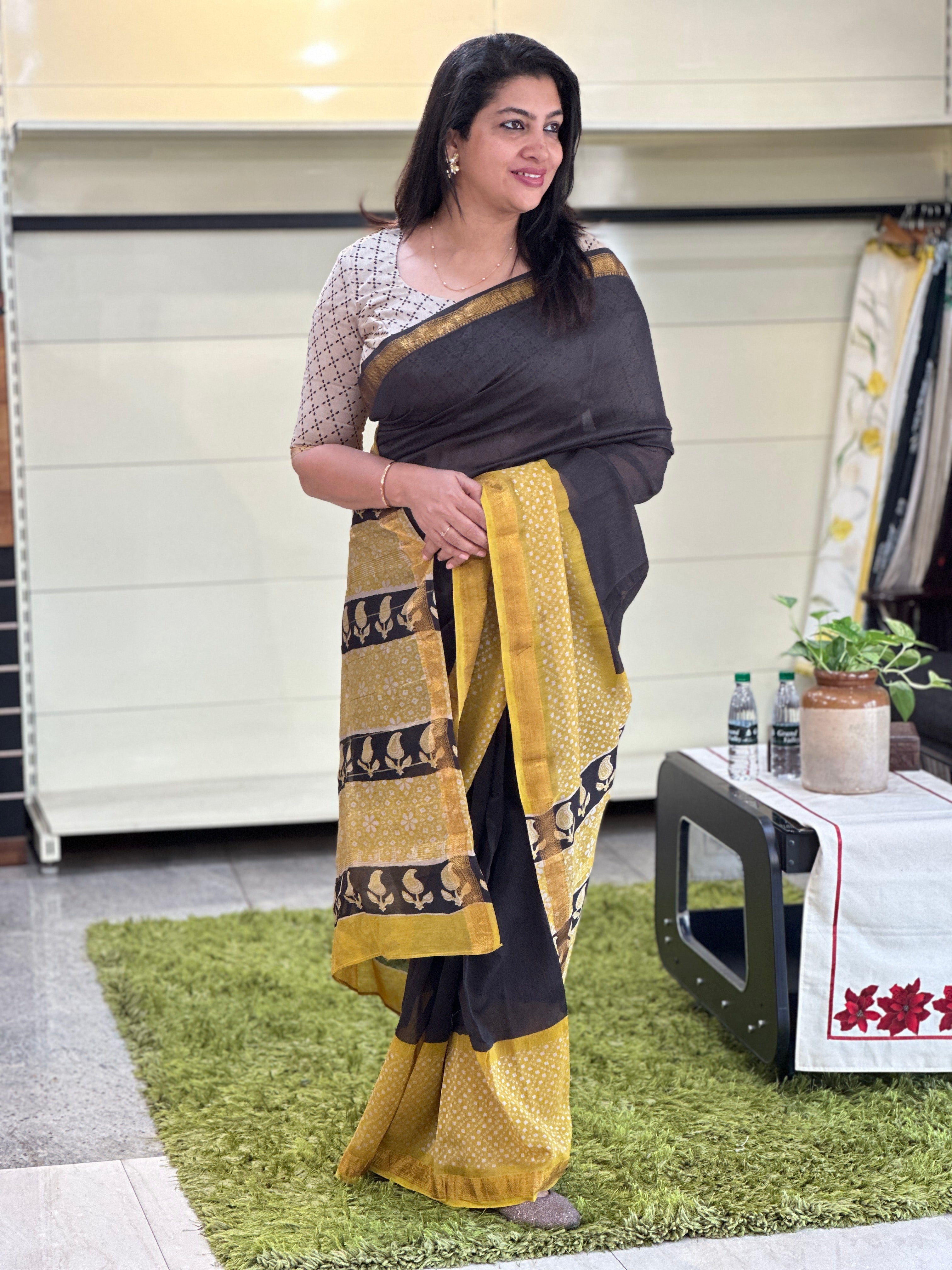Mangalgiri Border Detailed Chanderi Saree | VFC585