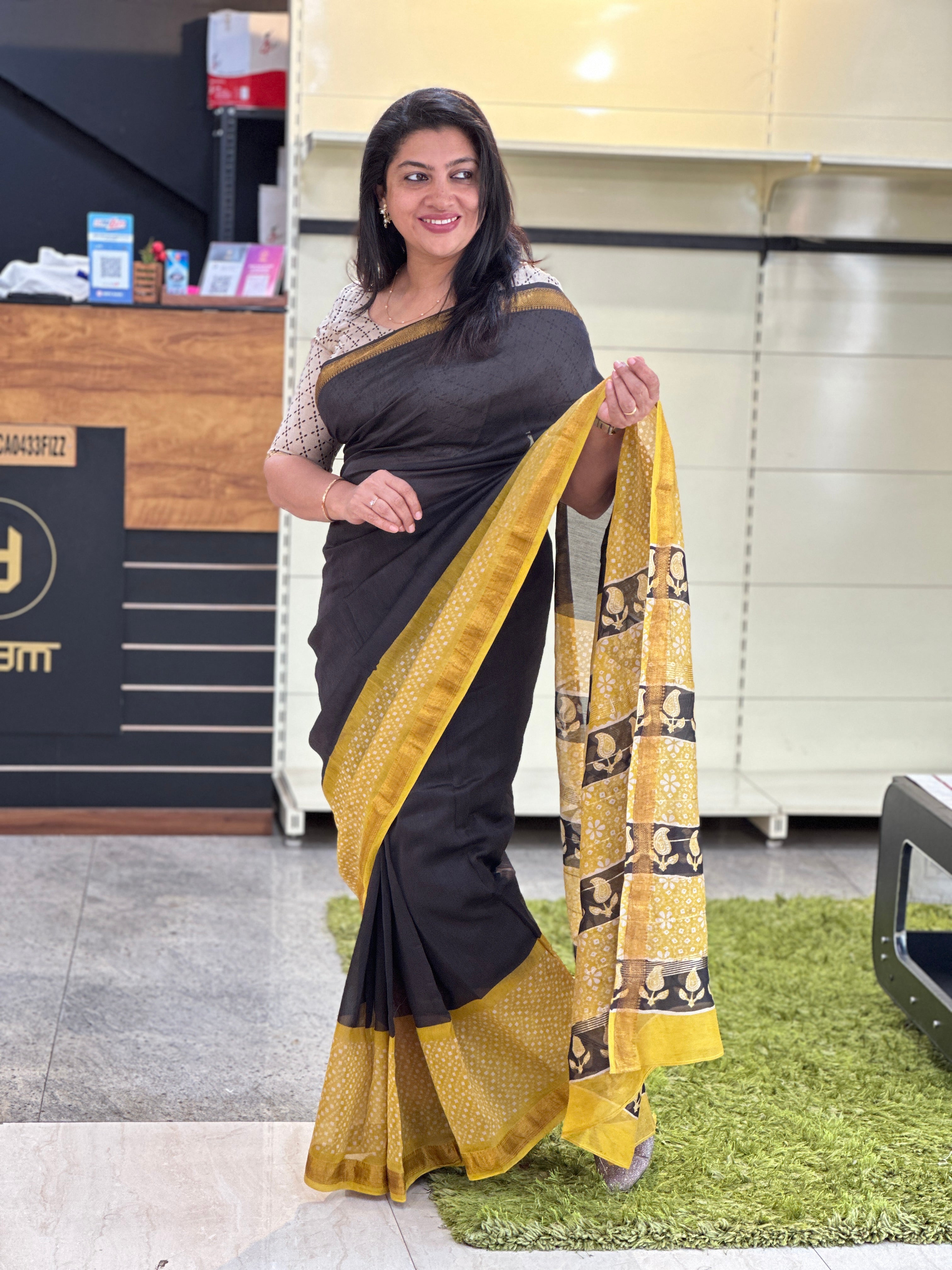Mangalgiri Border Detailed Chanderi Saree | VFC585