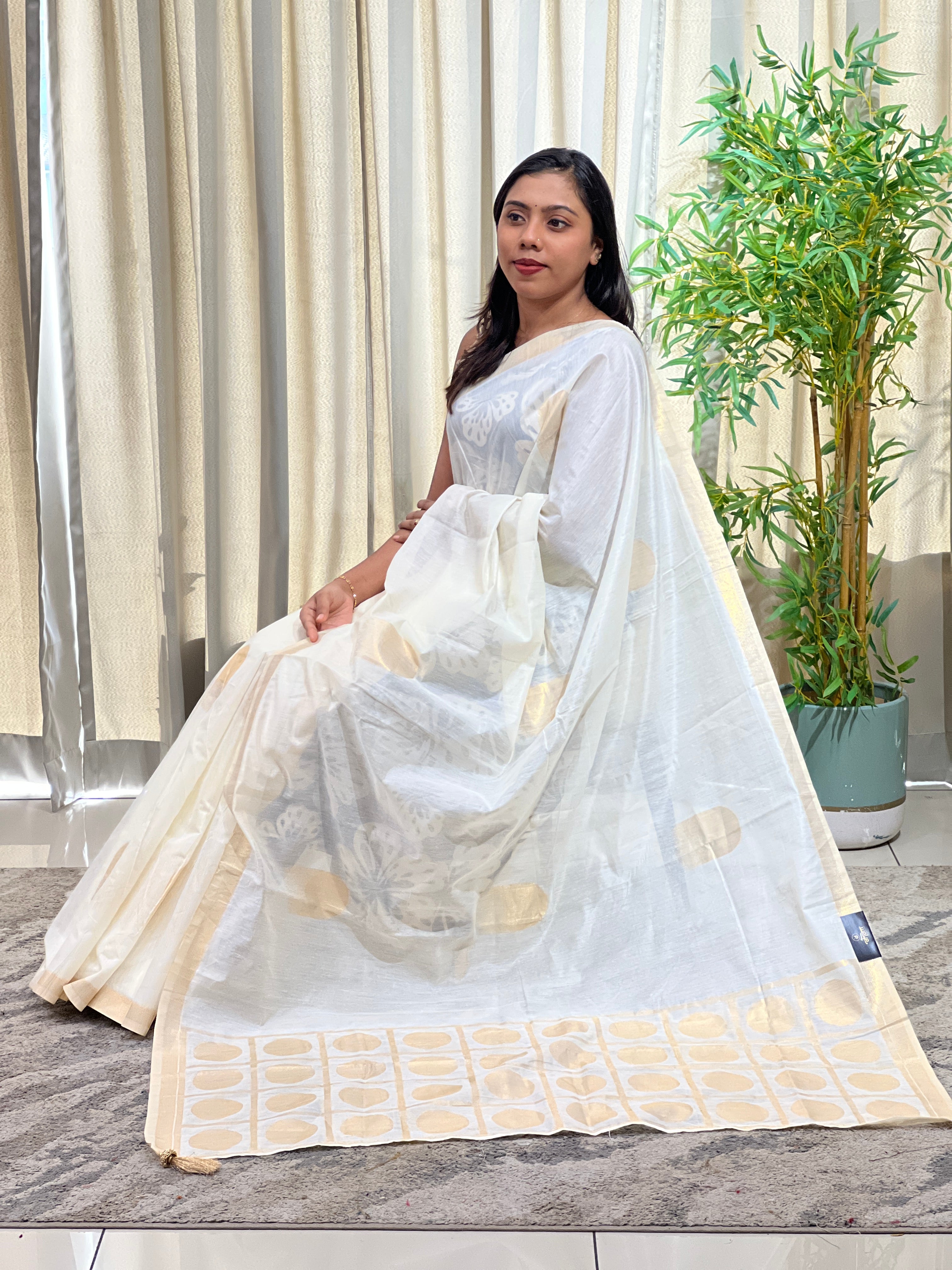 Floral Pattern Semi Silk Saree | HT475