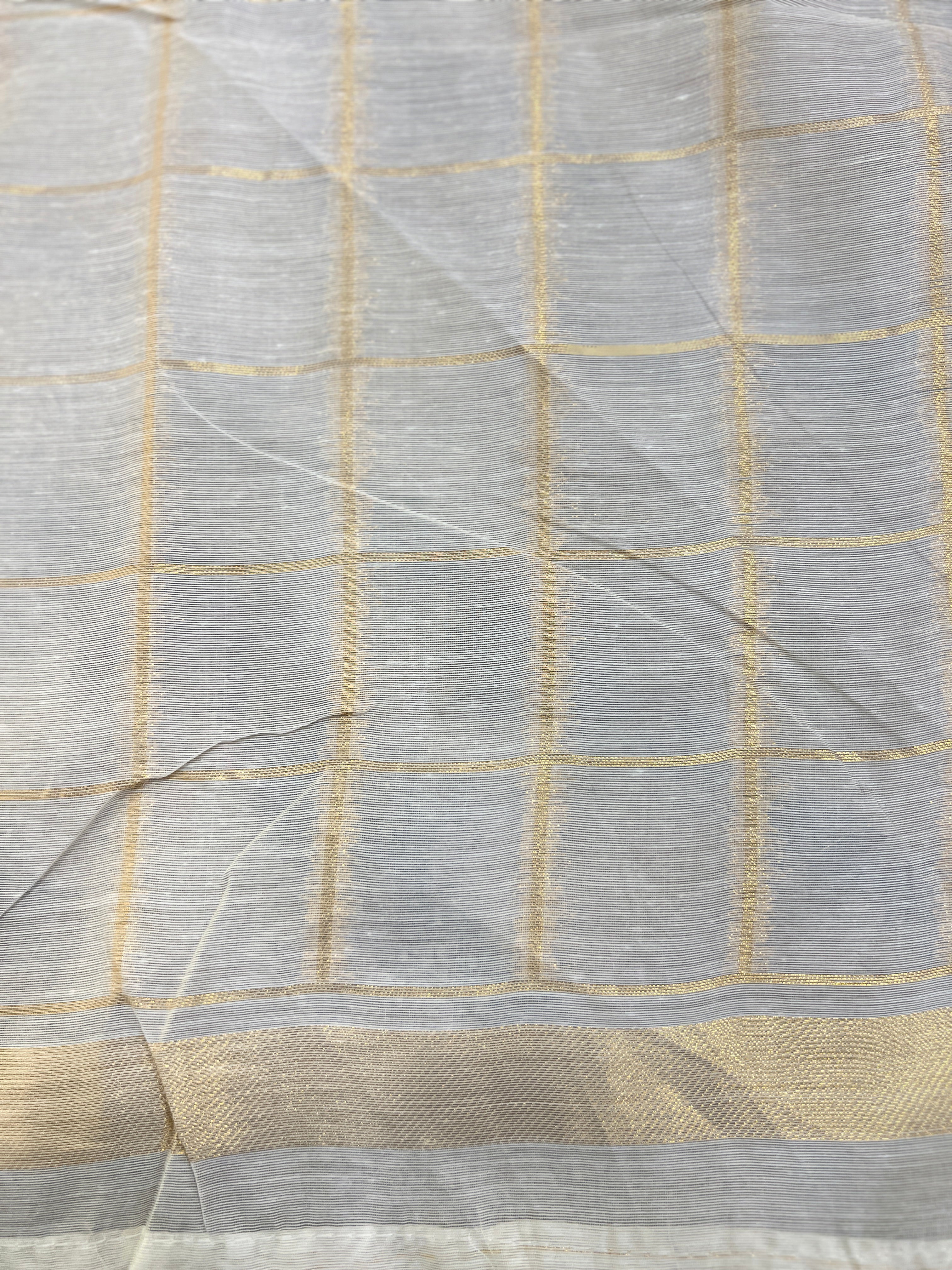 Floral Pattern Semi Silk Saree | HT475