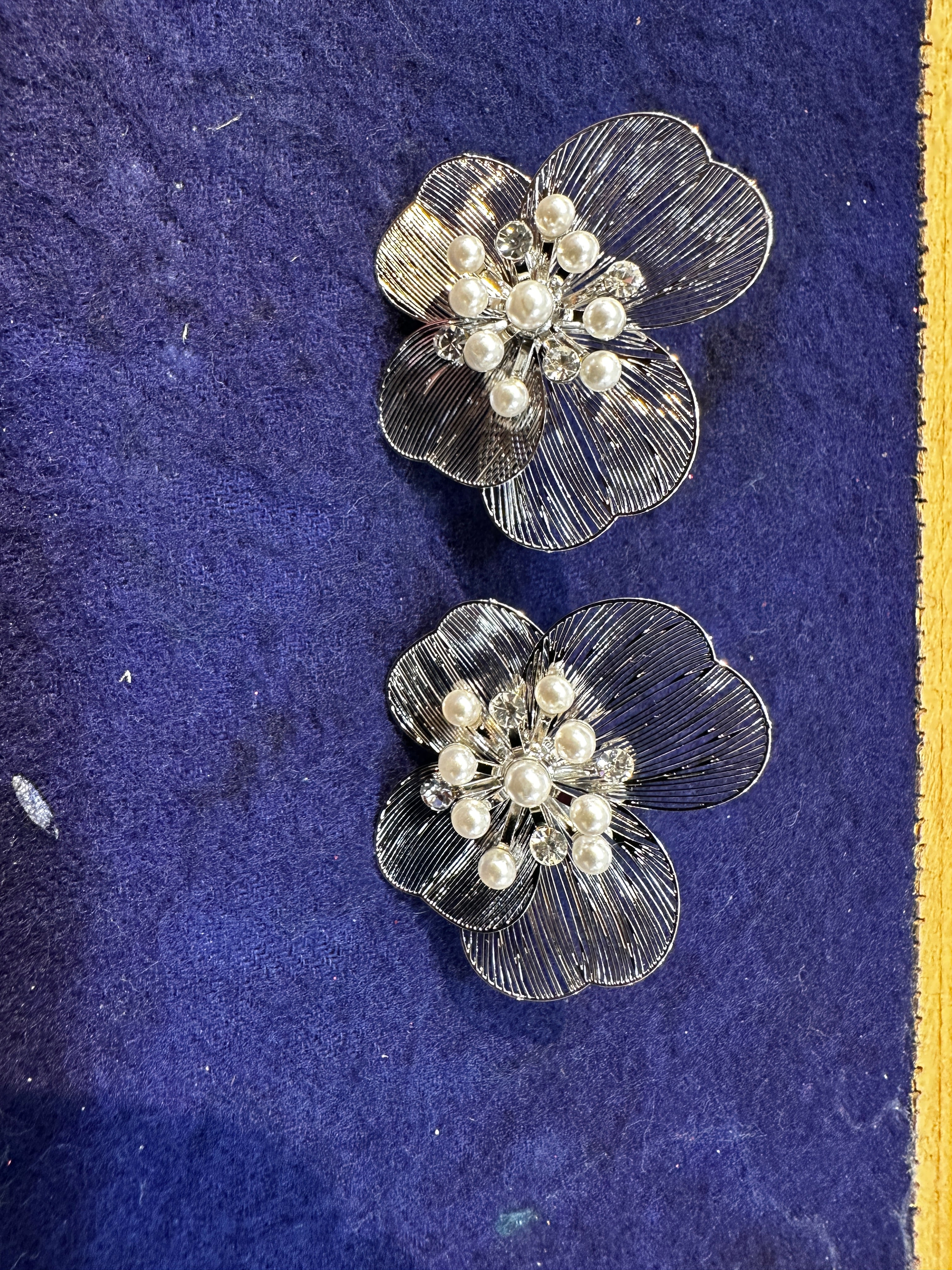 Anti-Tarnish Daily Wear Earrings | JE118