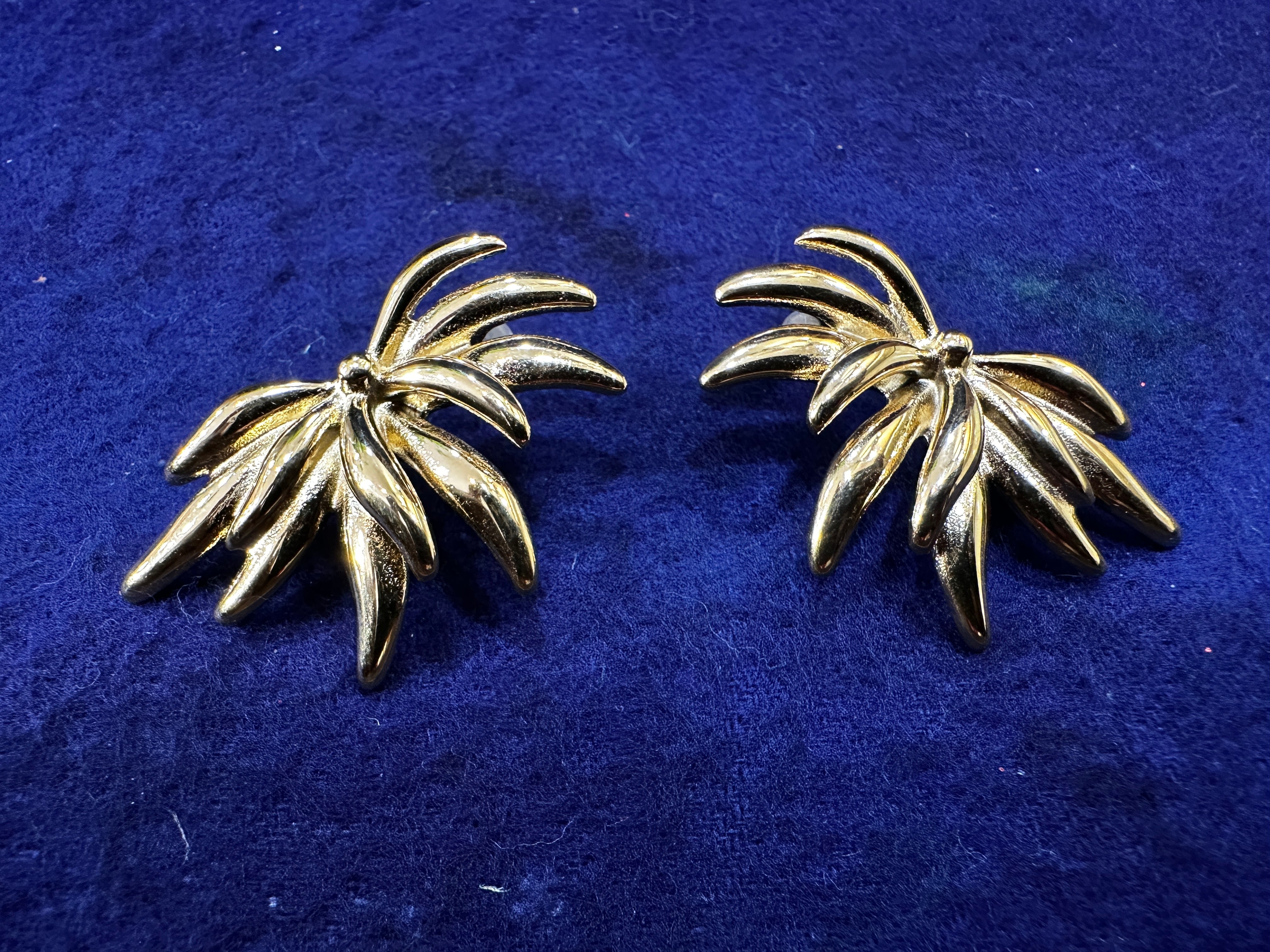 Anti-Tarnish Daily Wear Earrings | JE112