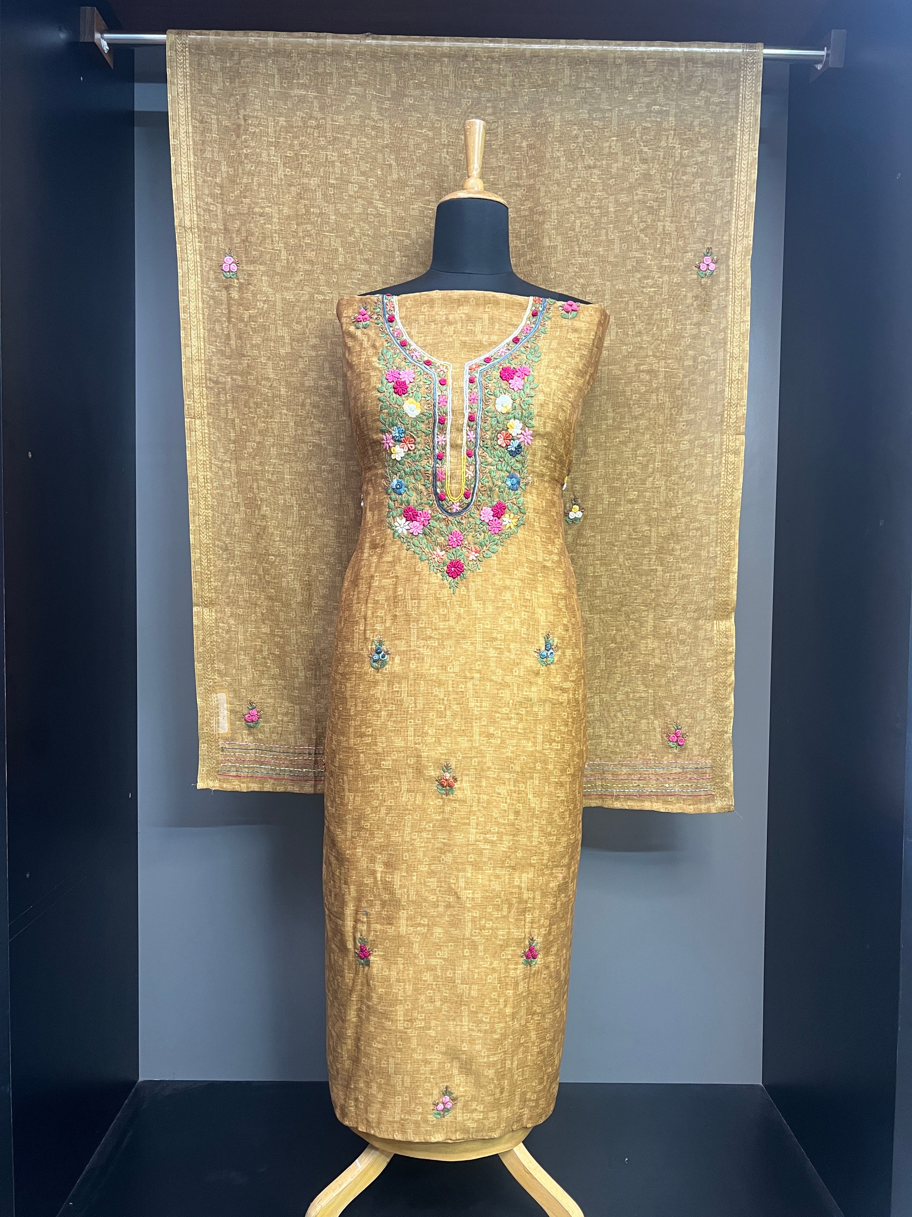 Hand Embroidery Detailed Chanderi Salwar Set | JVR131